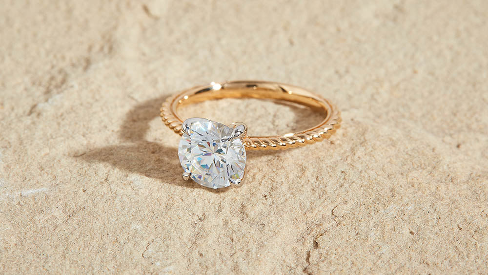 30 Simple Engagement Rings with Perfect Minimalist Style – Honey Jewelry Co