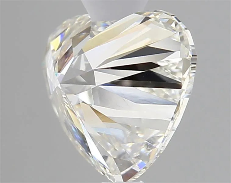 1.01ct Heart Natural Diamond (Colour G, Clarity VS2, Cut VG, IGI Certified)