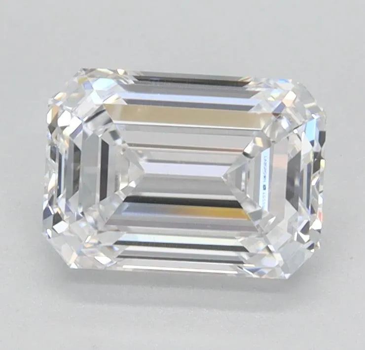 1.03ct Emerald Lab Grown Diamond (Colour D, Clarity VS2, IGI Certified)