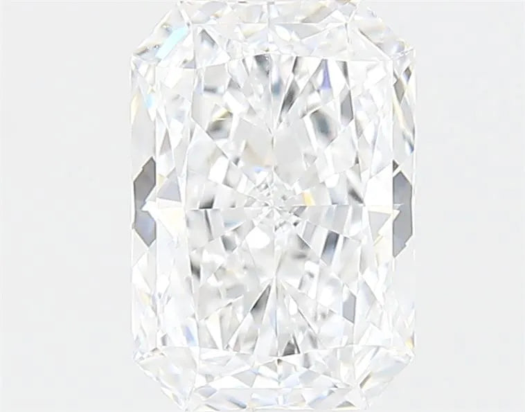 1.07ct Radiant Lab Grown Diamond (Colour E, Clarity VS1, IGI Certified)