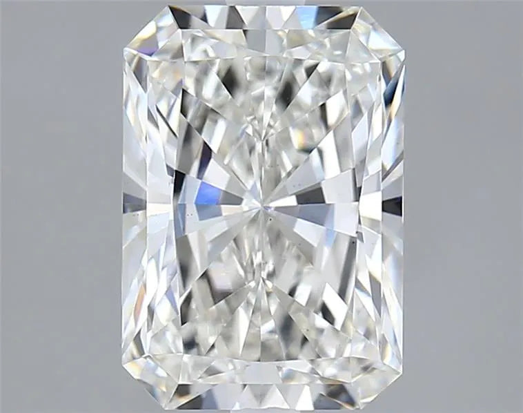 2.57ct Radiant Lab Grown Diamond (Colour F, Clarity VS2, IGI Certified)