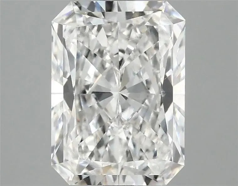 2.73ct Radiant Lab Grown Diamond (Colour E, Clarity VS1, IGI Certified)