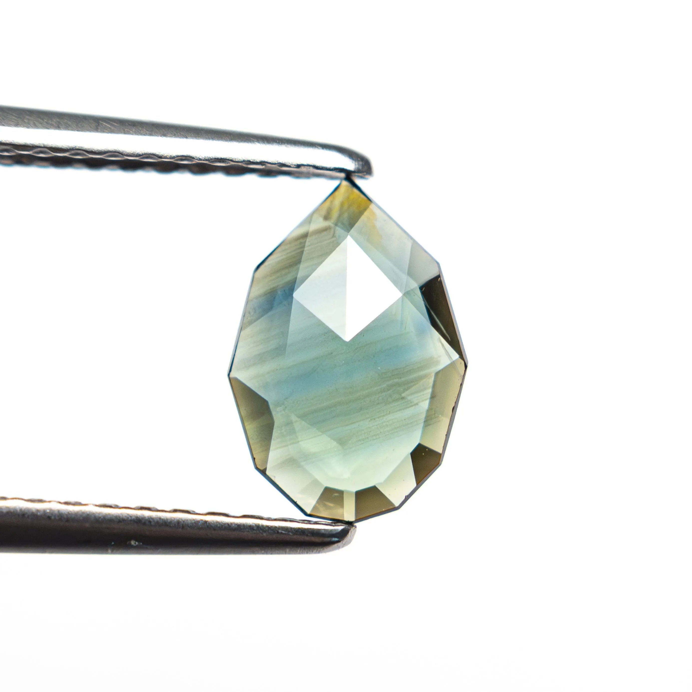 0.81ct 8.66x5.98x1.70mm Geo Pear Rosecut Sapphire 22436-08