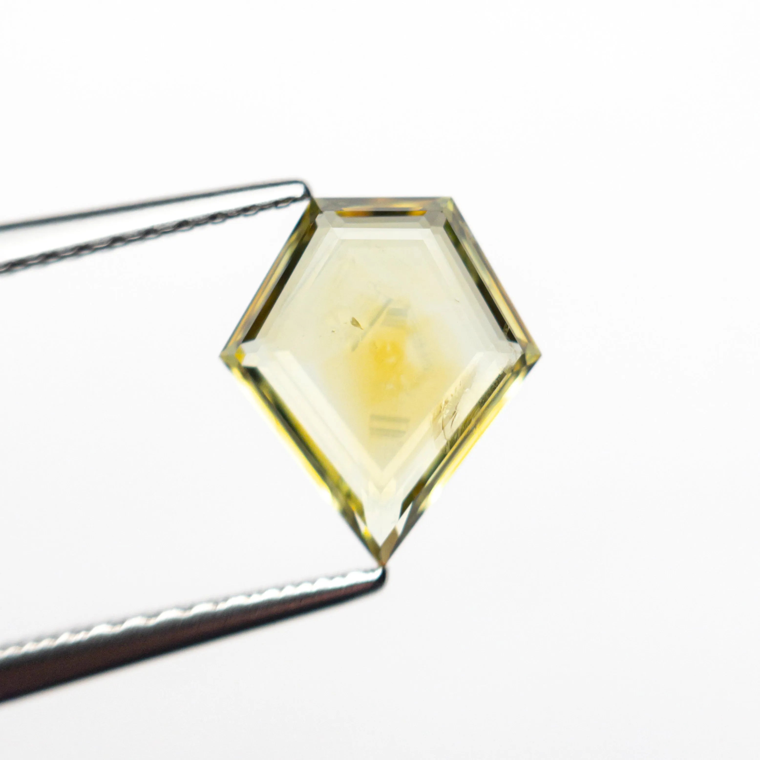 1.56ct 9.50x8.31x2.17mm Shield Portrait Cut Sapphire 23469-28