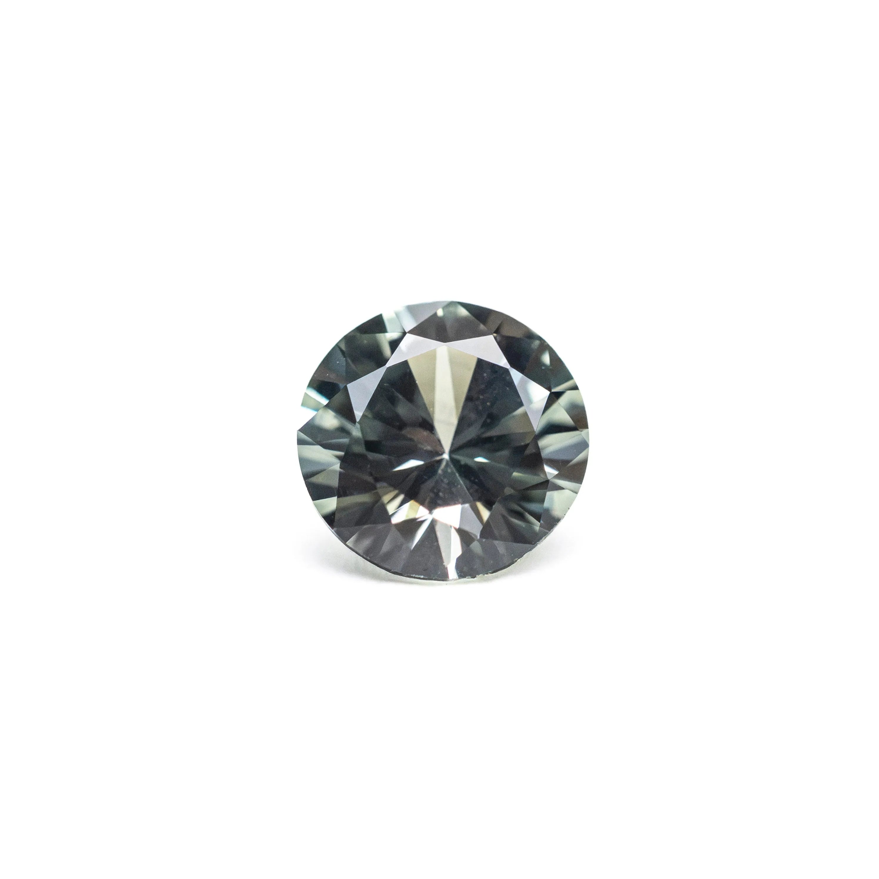 0.77ct 5.47x5.53x3.56mm Round Brilliant Sapphire 26134-11