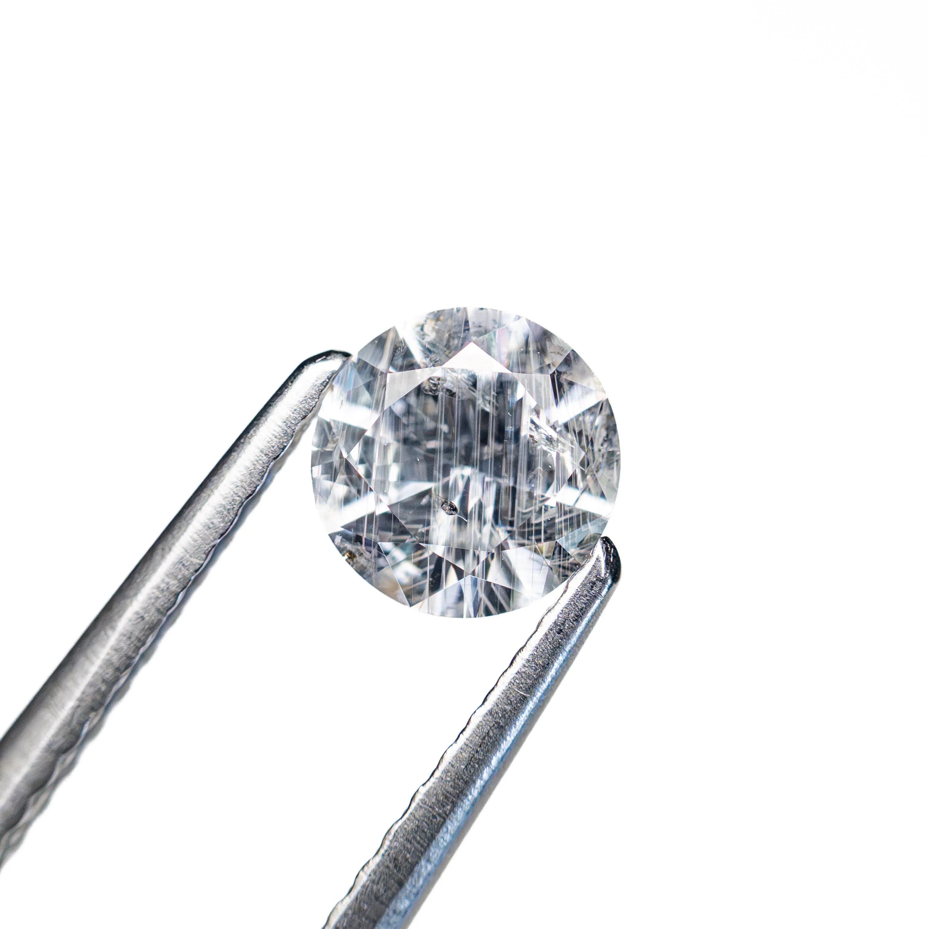 0.74ct 5.53x5.56x3.46mm Round Brilliant Sapphire 26134-20