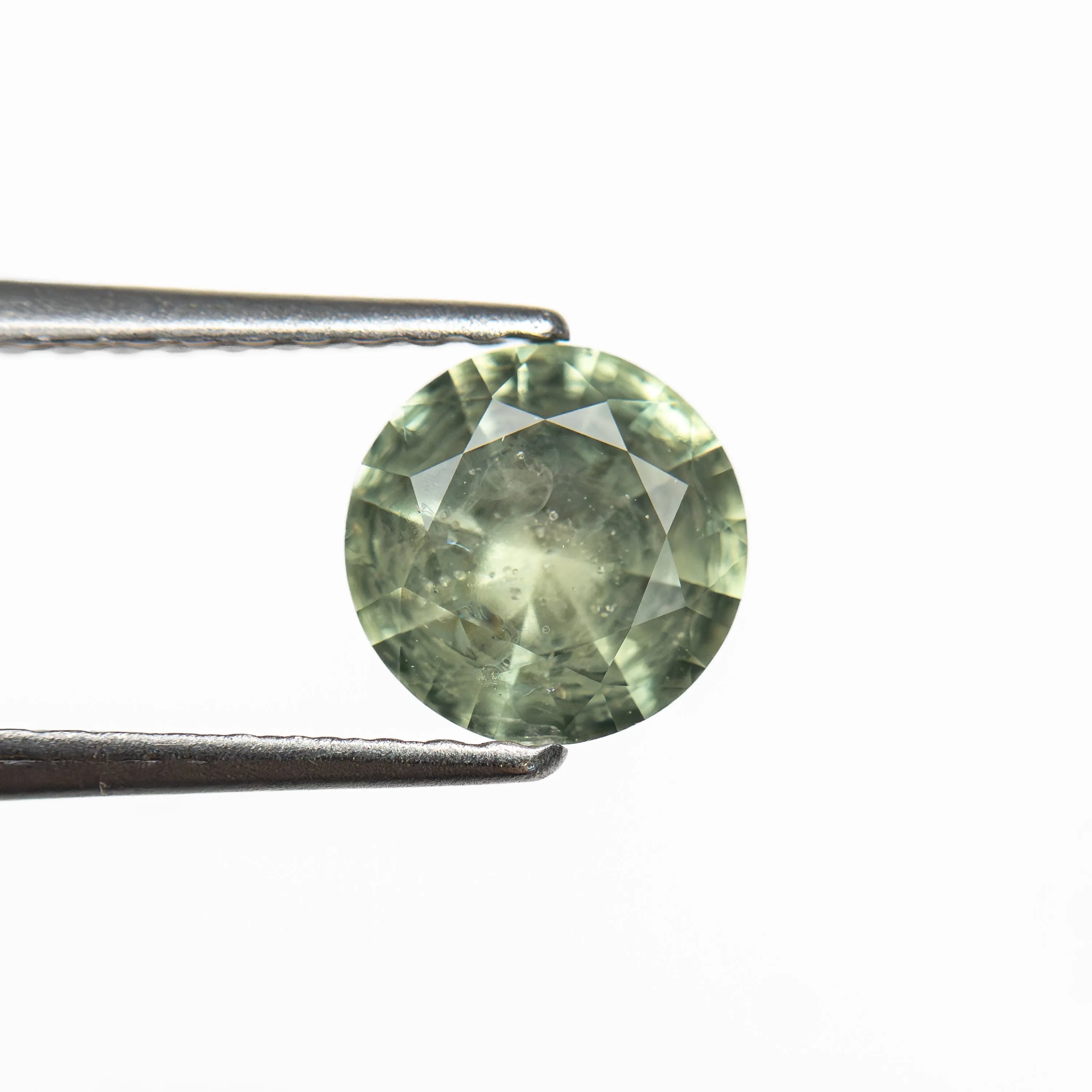 0.90ct 6.07x6.06x3.54mm Round Brilliant Sapphire 26141-20