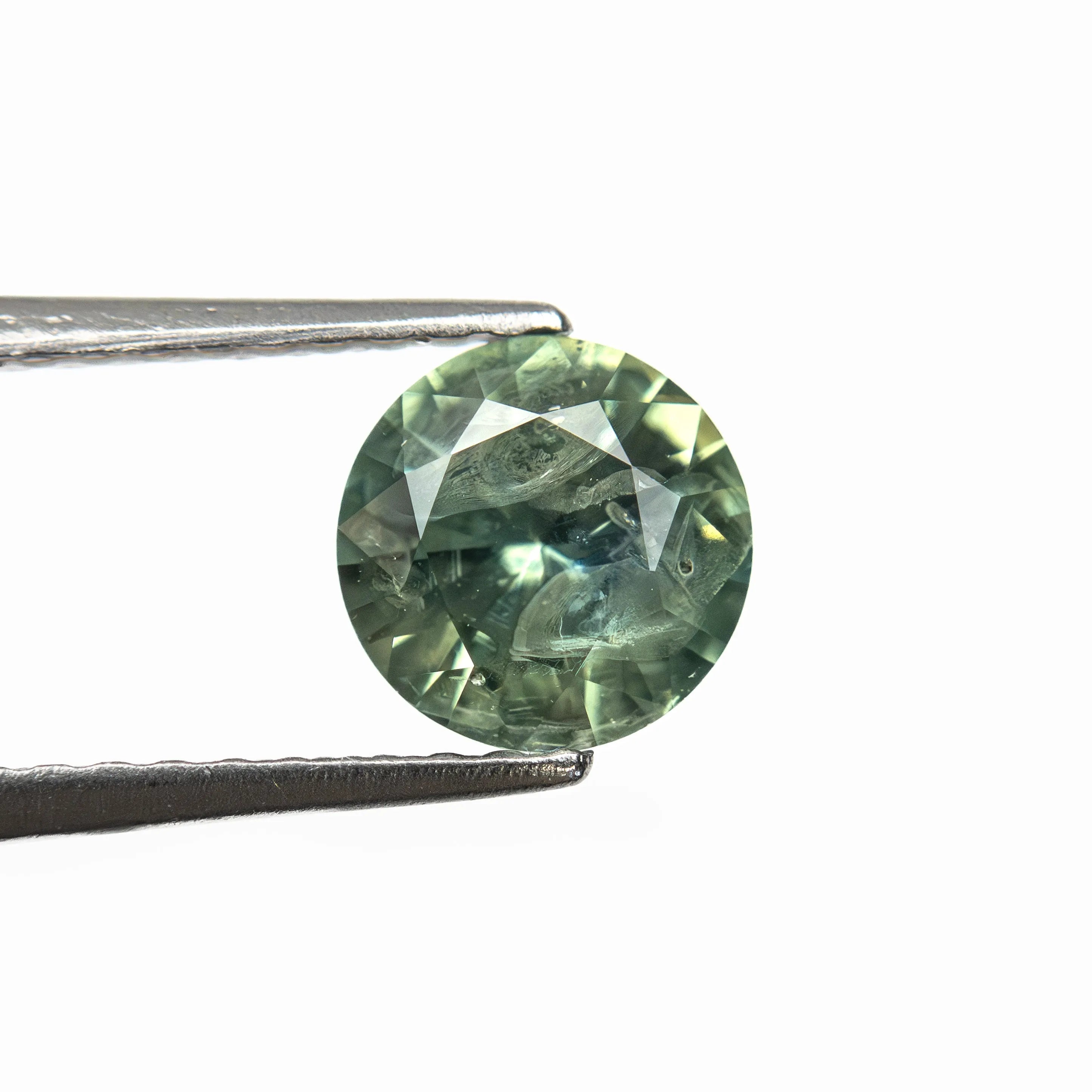 0.98ct 6.06x6.04x3.75mm Round Brilliant Sapphire 26141-22