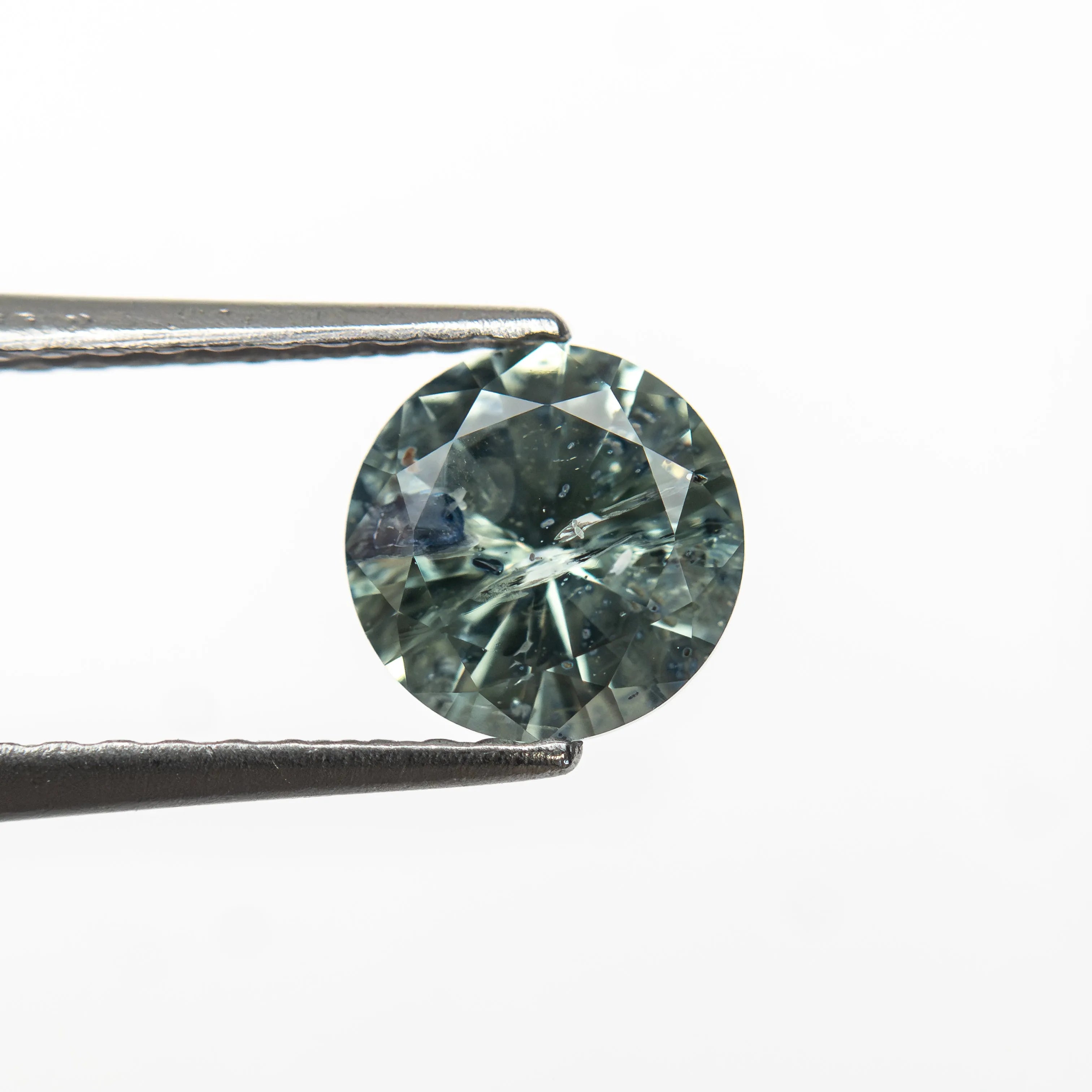 1.00ct 6.05x6.01x3.73mm Round Brilliant Sapphire 26141-28