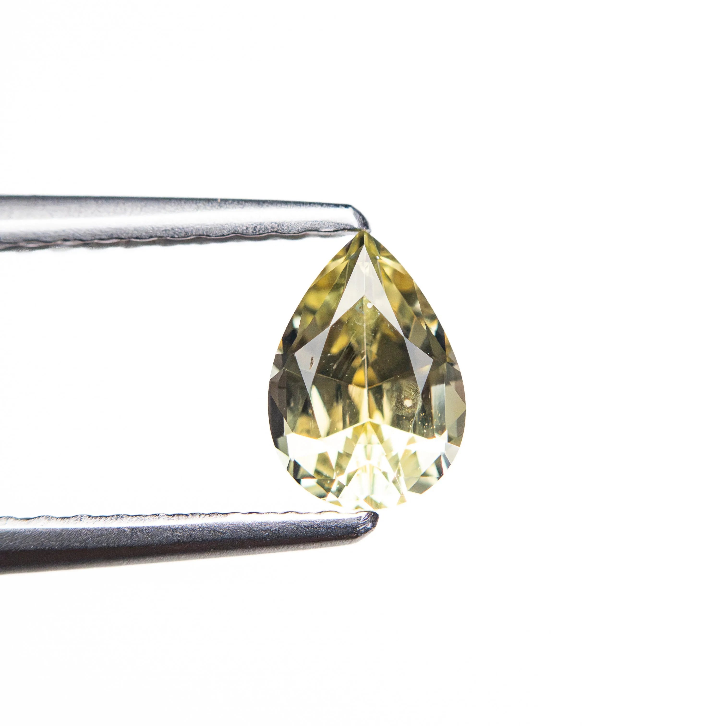 0.67ct 6.41x4.51x3.15mm Pear Brilliant Sapphire 26145-02