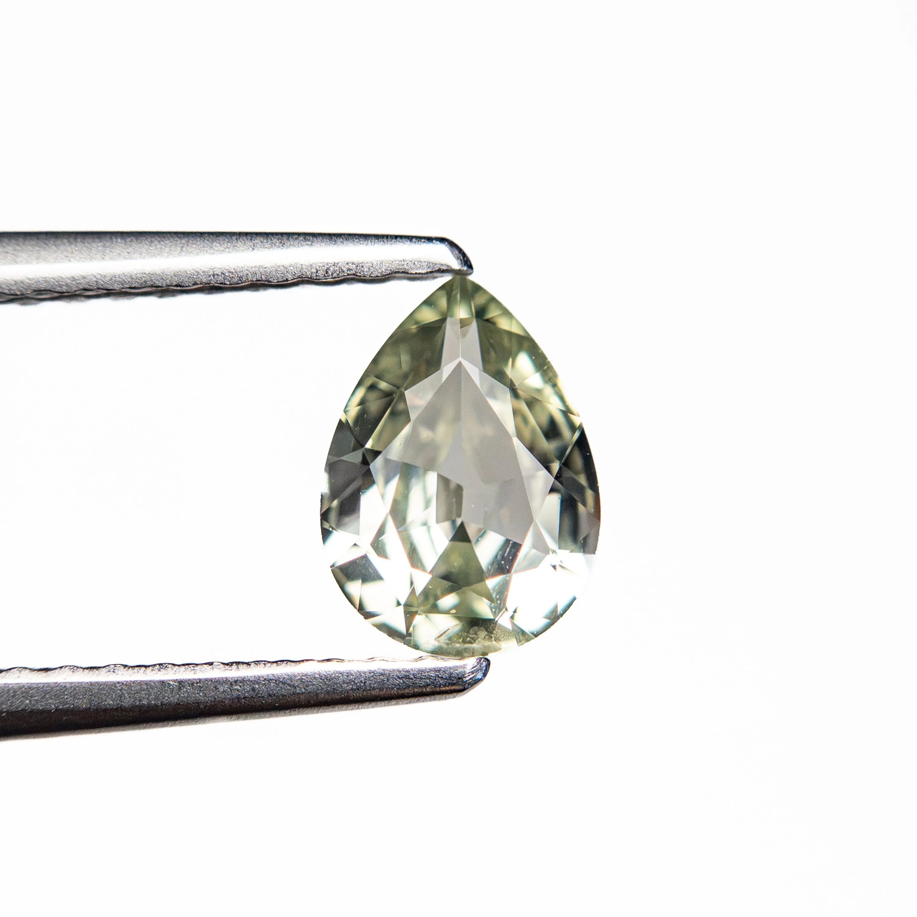 0.72ct 6.95x5.10x2.74mm Pear Brilliant Sapphire 26150-05