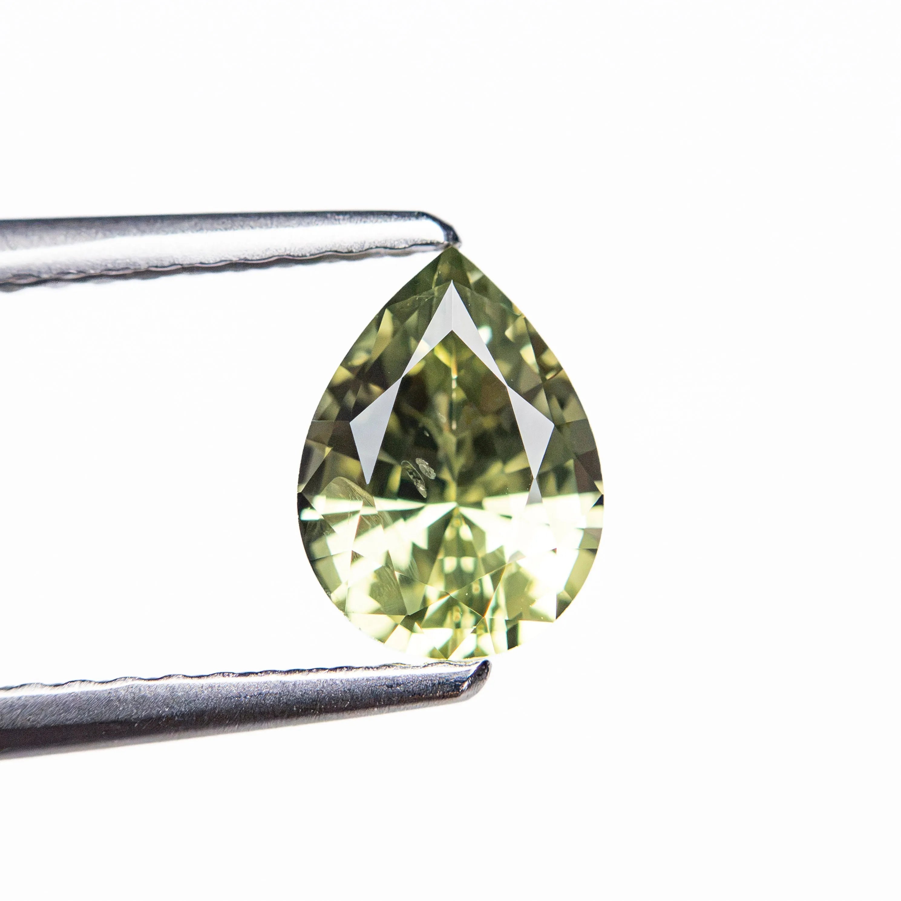 1.14ct 7.52x5.54x3.71mm Pear Brilliant Sapphire 26150-18