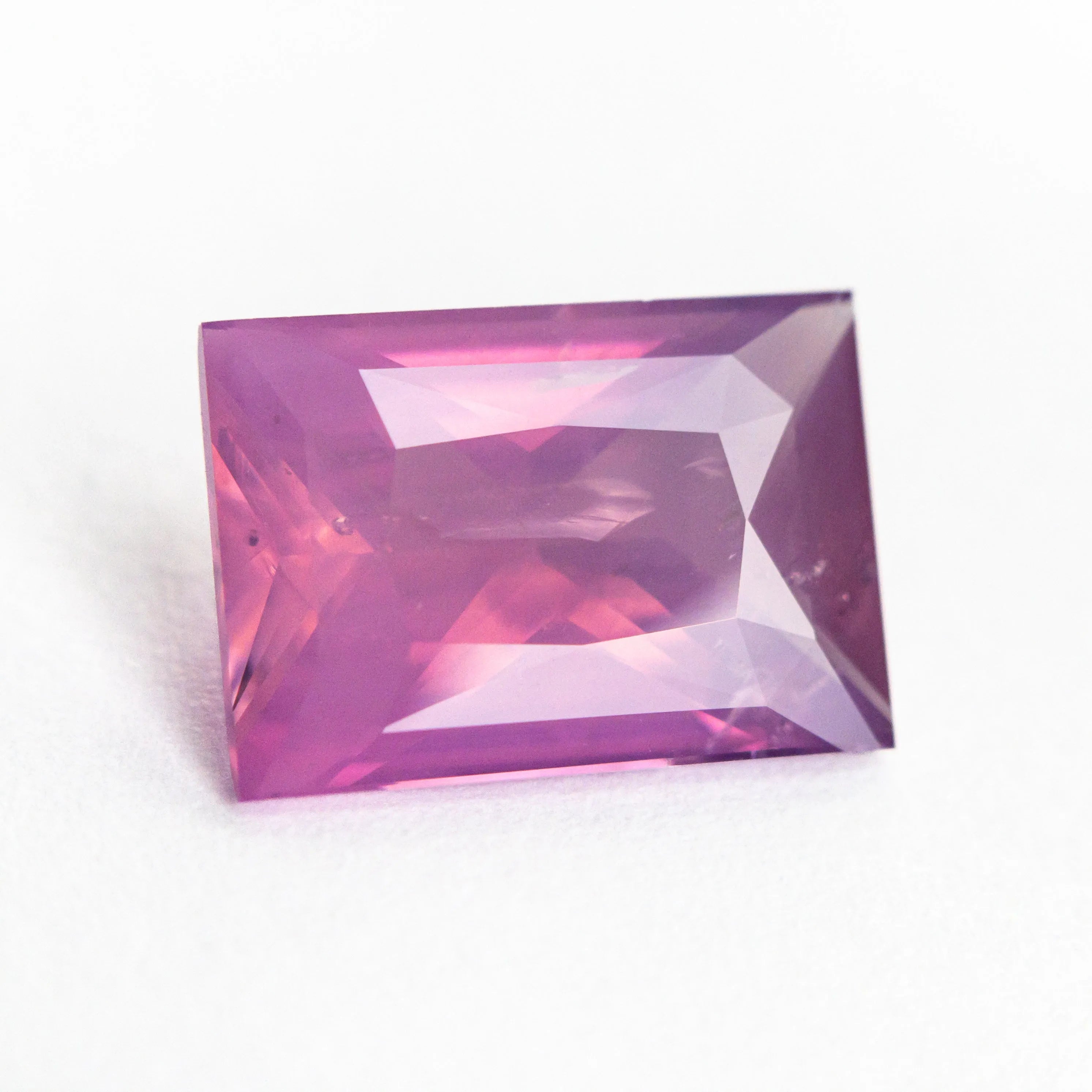 4.08ct 11.35x7.92x4.43mm Rectangle Brilliant Sapphire 26383-01