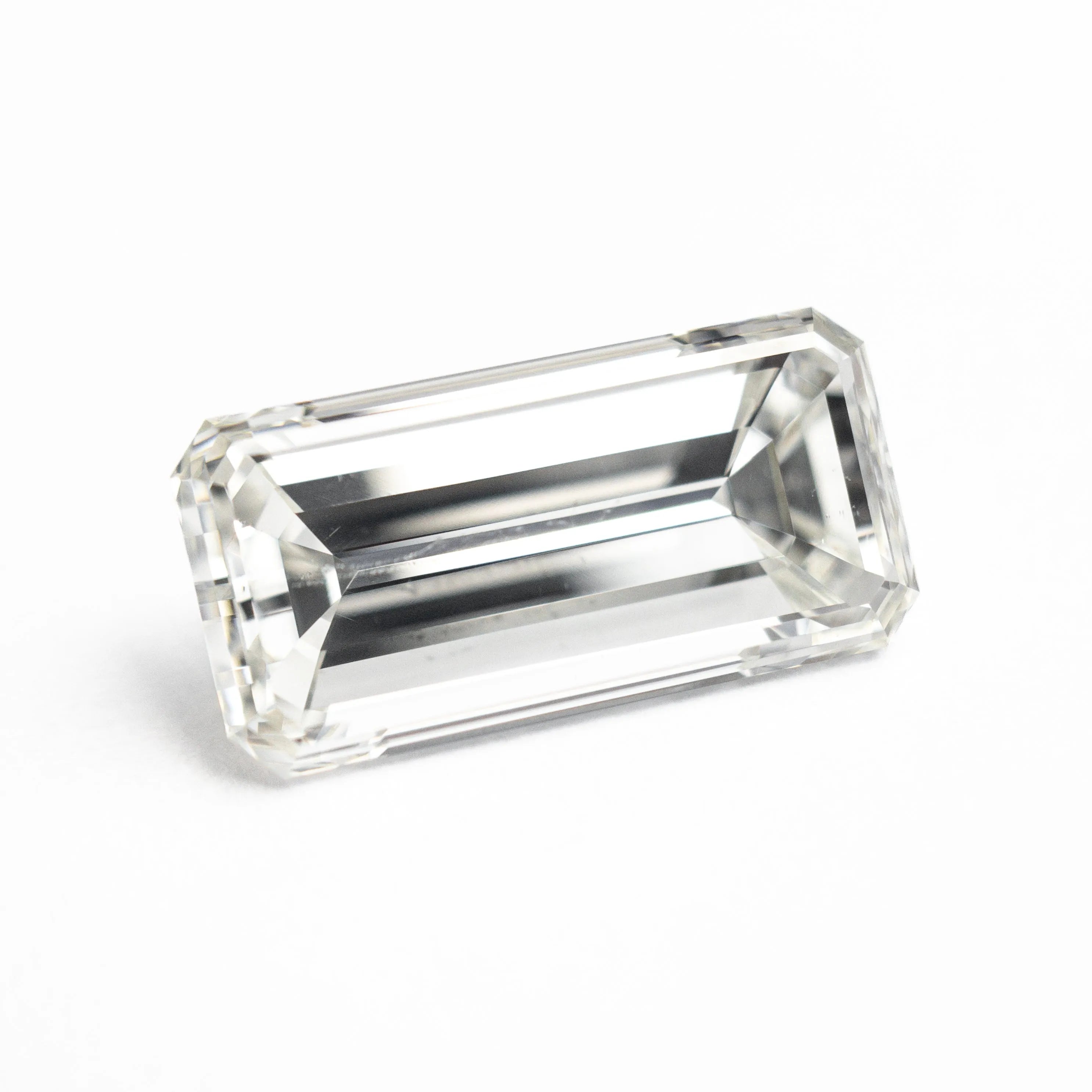 3.01ct 11.85x5.89x4.47mm GIA SI2 H Cut Corner Rectangle Step Cut 26478-01