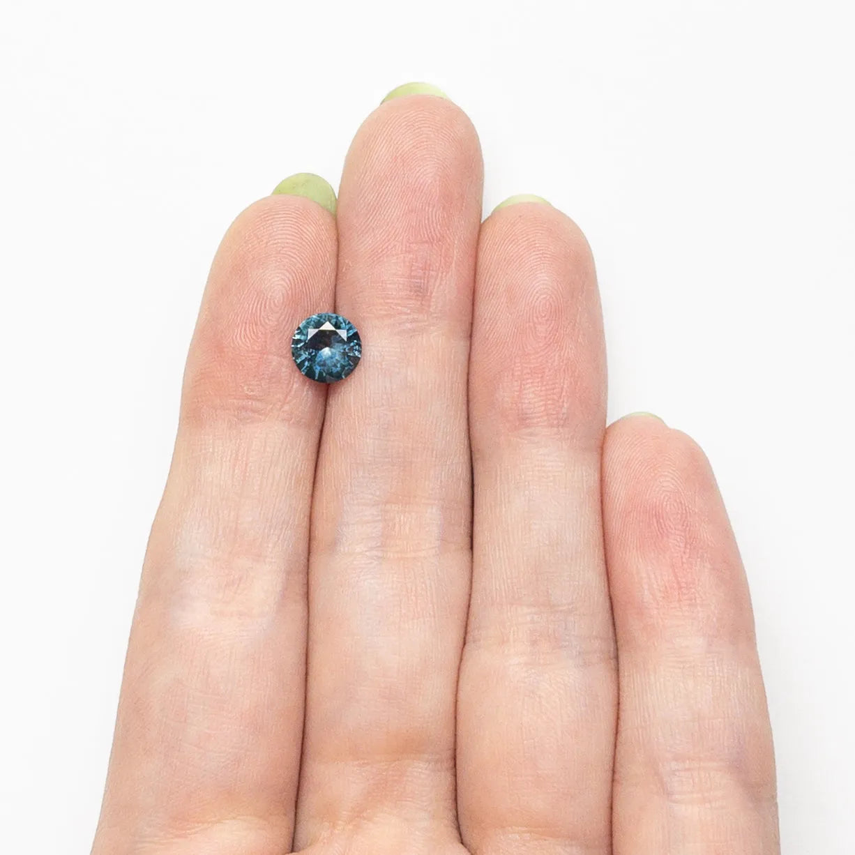 1.25ct 6.69x6.65x3.88mm Round Brilliant Sapphire 26524-11