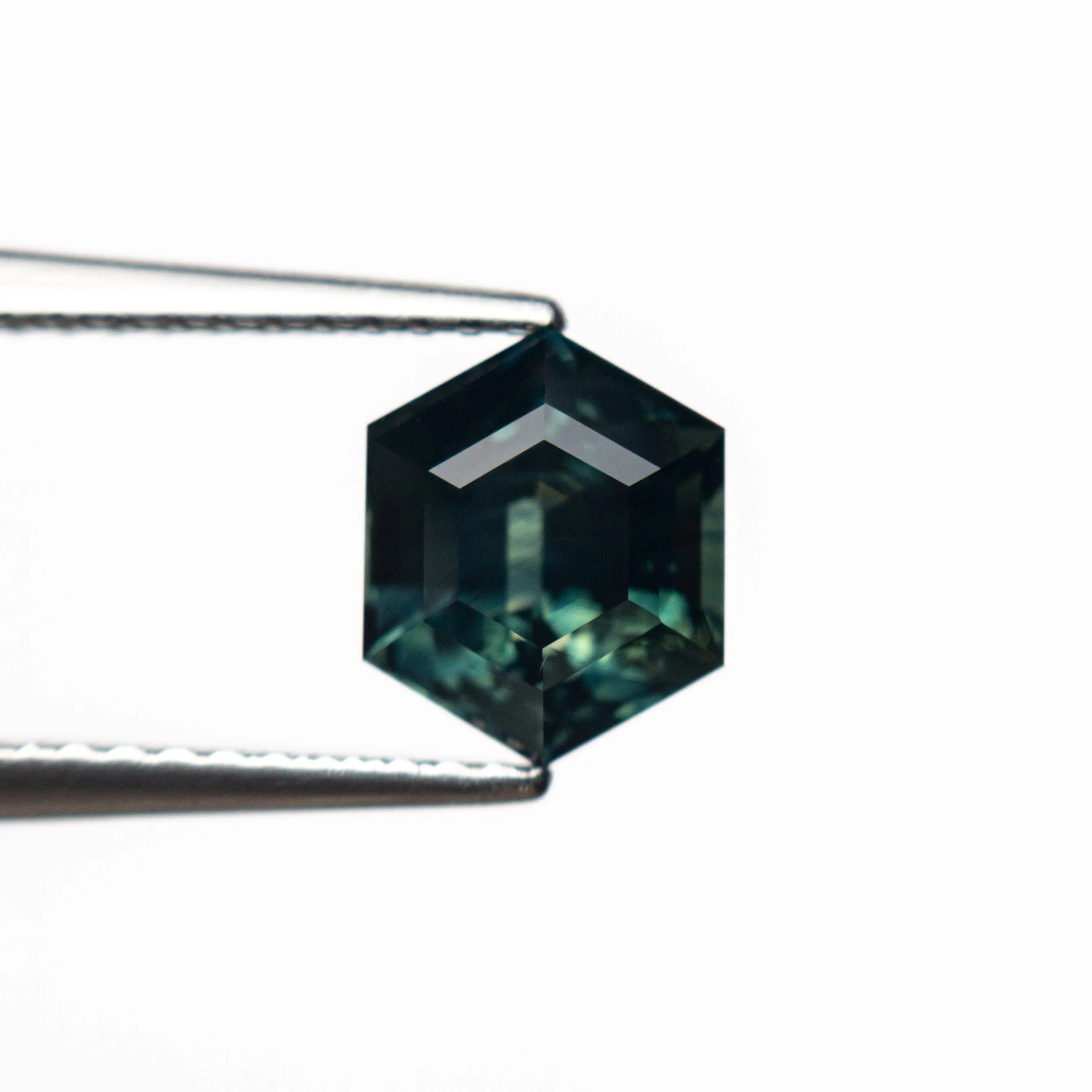 2.00ct 7.75x6.32x5.11mm Hexagon Step Cut Sapphire 26729-01