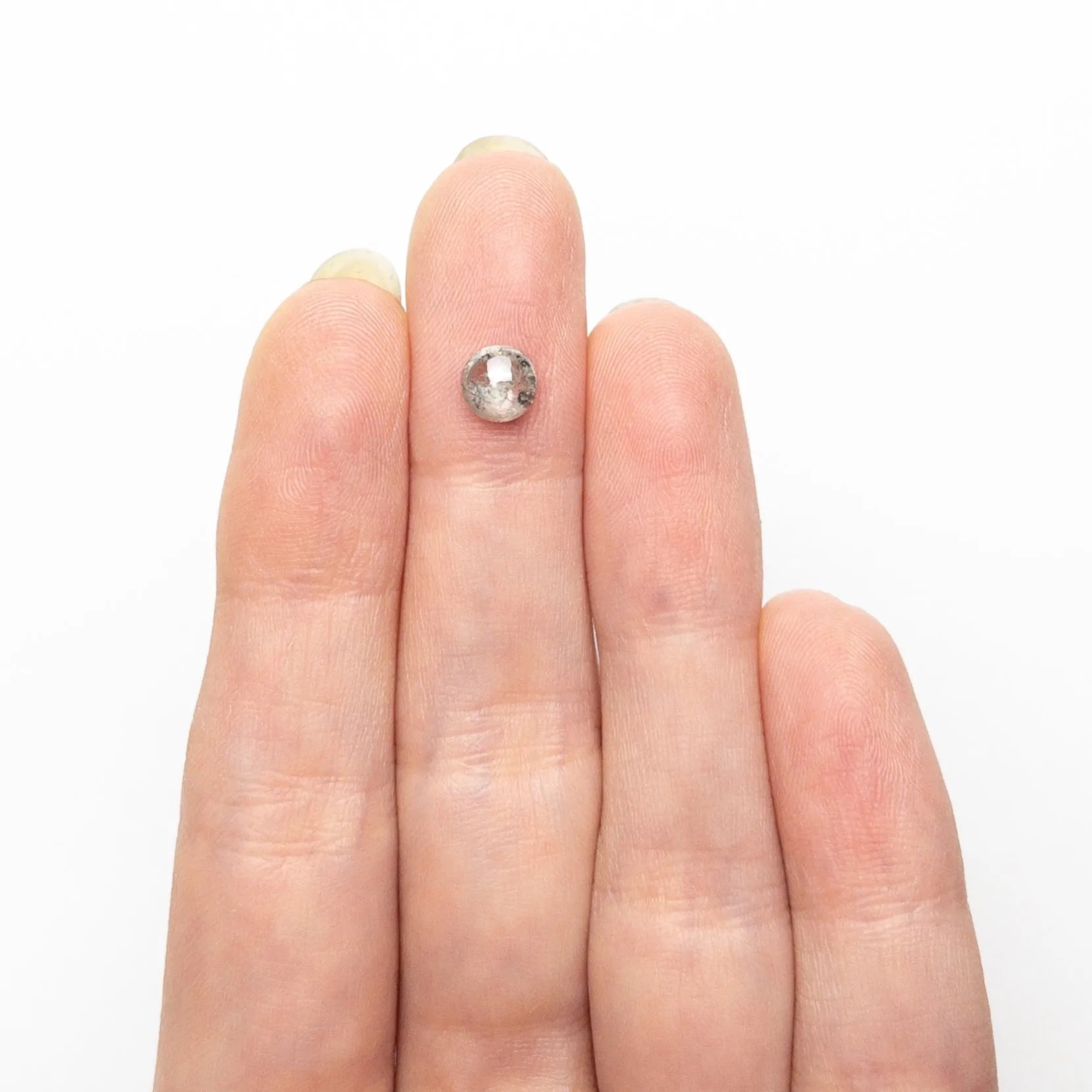 0.76ct 5.63x5.62x2.58mm Round Cabochon 🇨🇦 26926-01