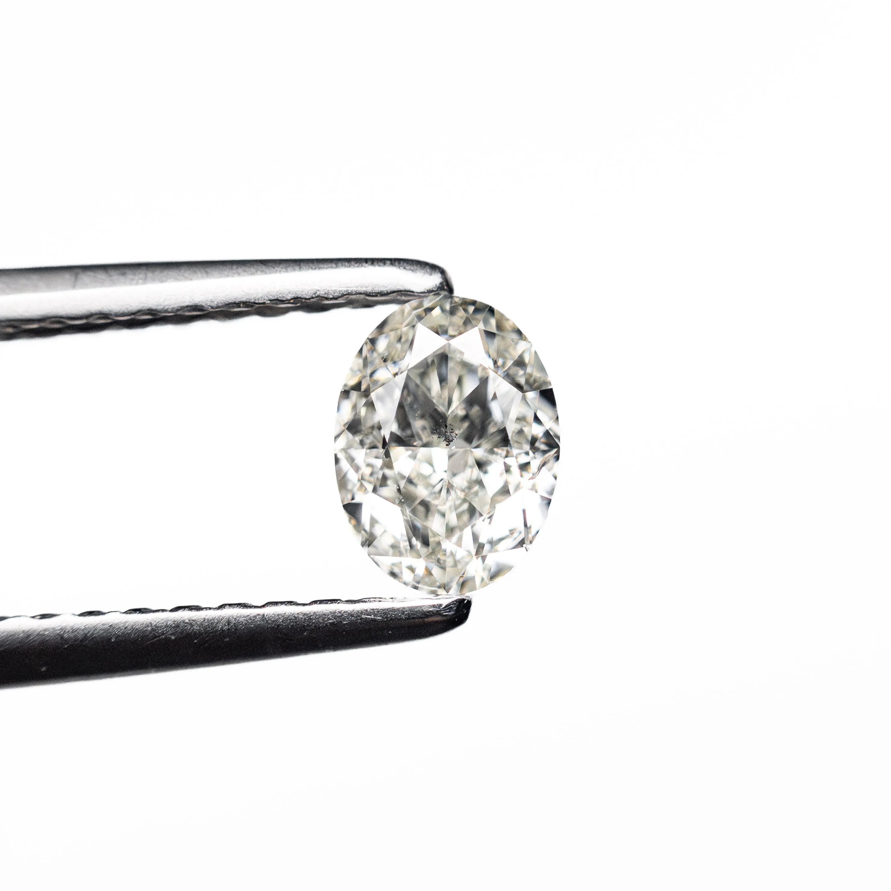 0.56ct 5.52x4.13x2.96mm SI1 I Oval Brilliant 27065-03