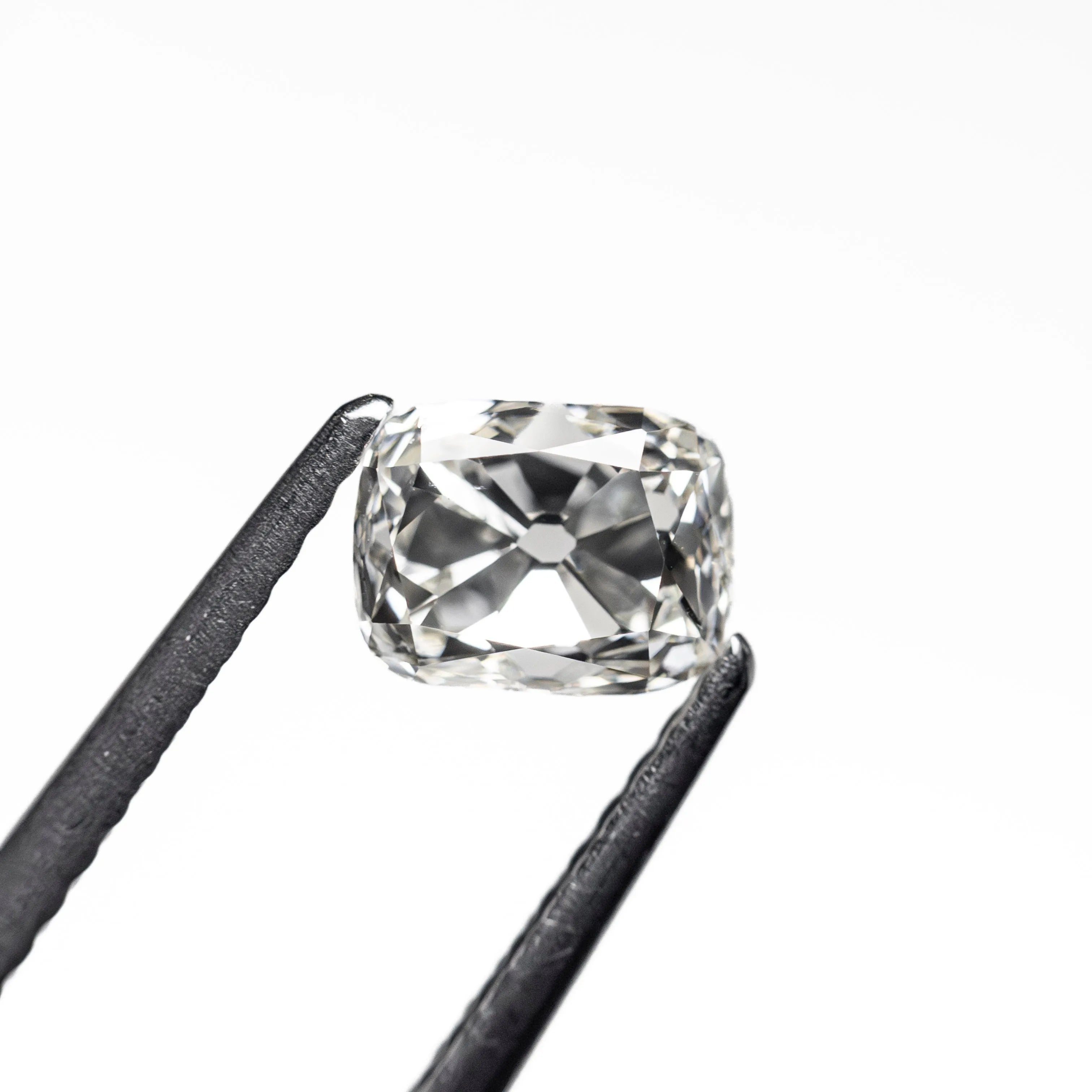 0.90ct 6.04x4.53x4.16mm SI2 J Modern Antique Old Mine Cut 27130-03