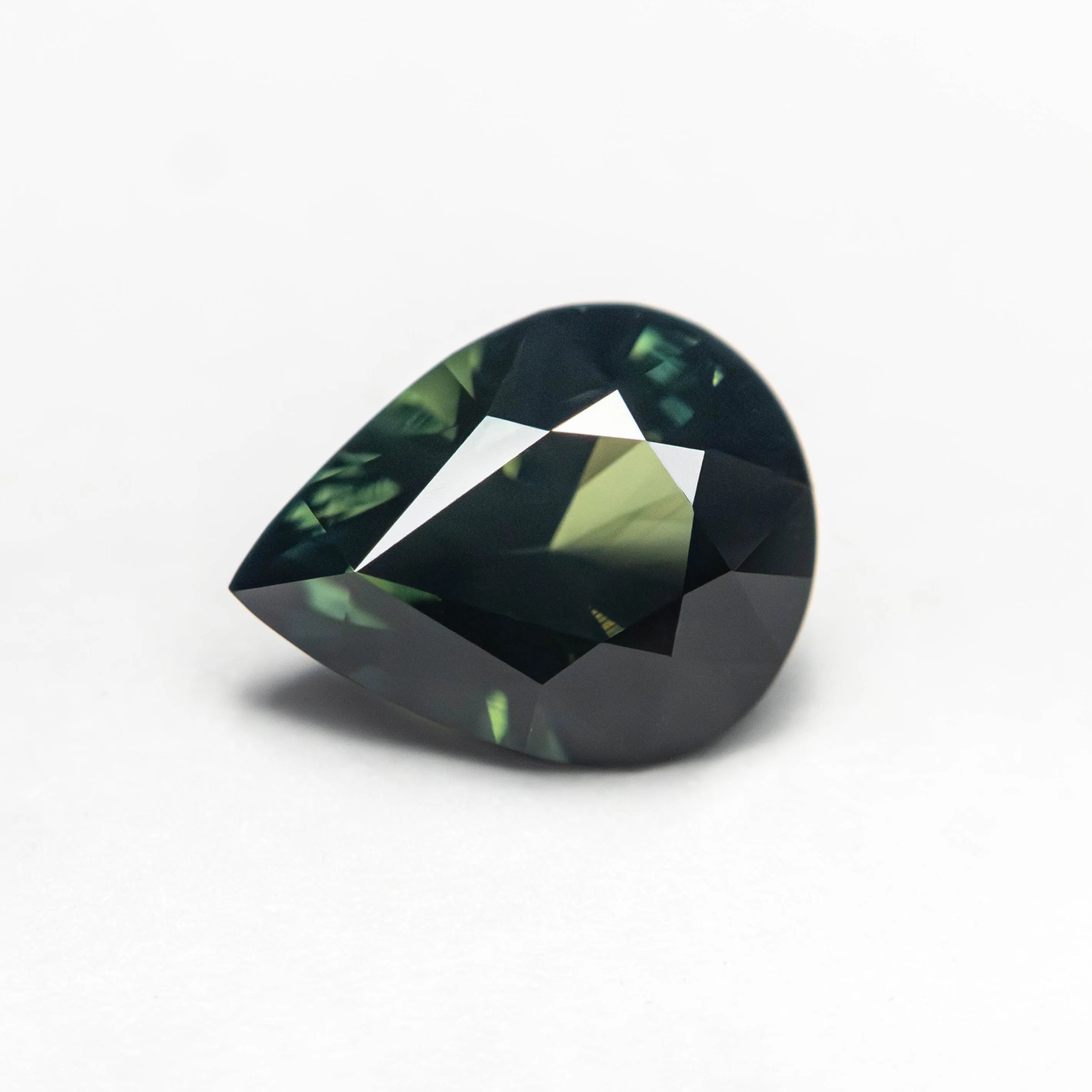 1.54ct 8.32x6.55x4.40mm Pear Brilliant Sapphire 27147-02