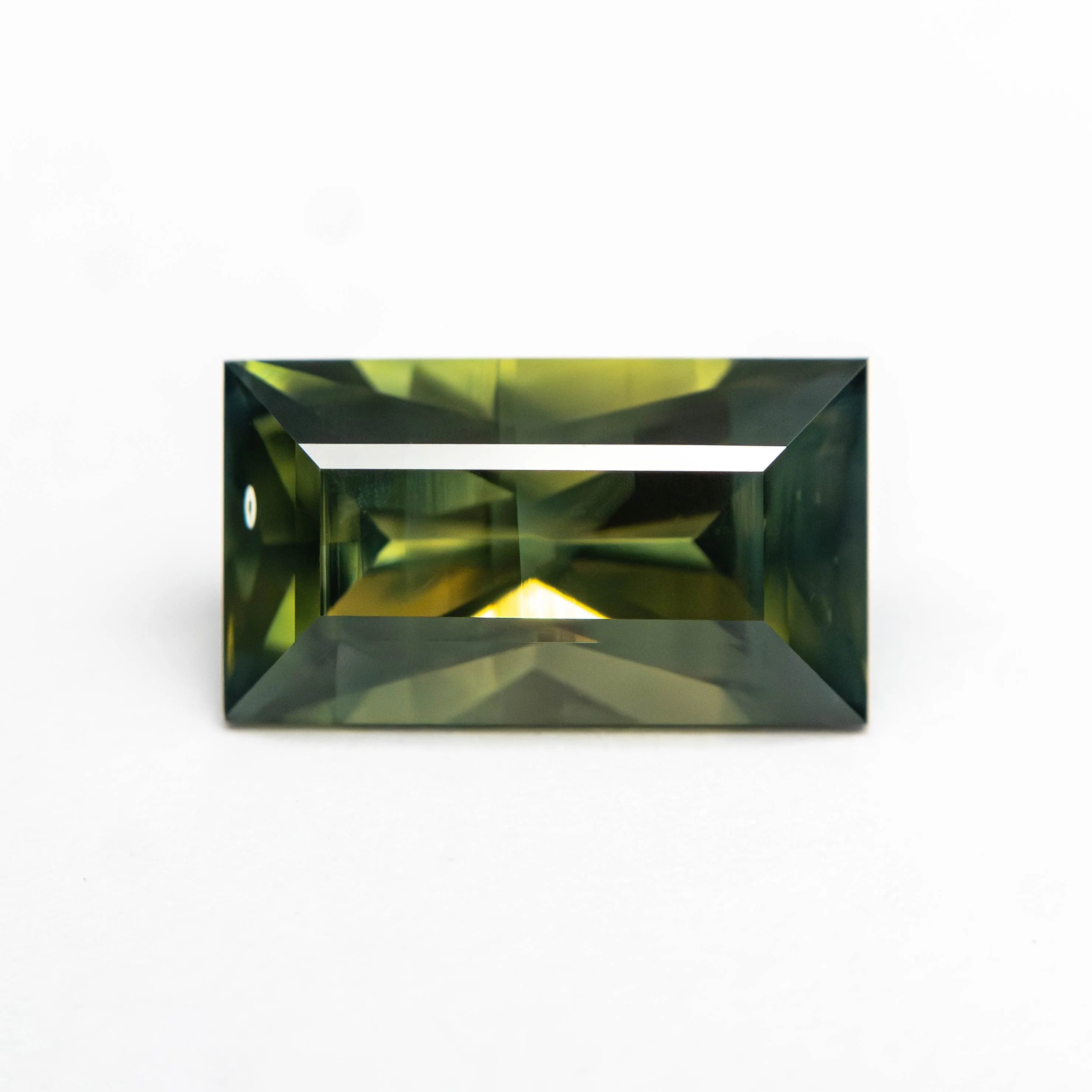 2.18ct 9.56x5.44x4.30mm Rectangle Step Cut Sapphire 27324-03