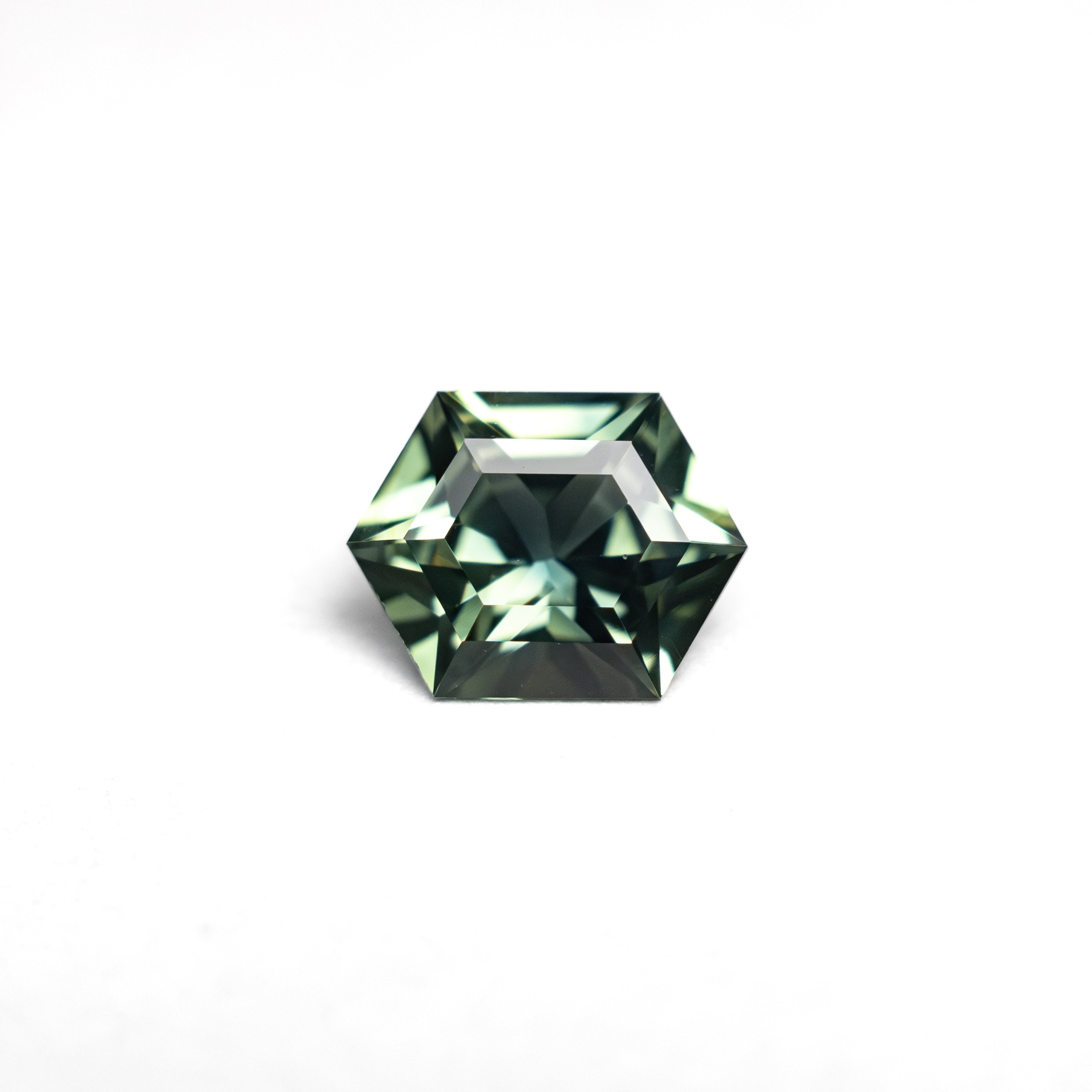 0.81ct 6.77x5.23x3.14mm Hexagon Step Cut Sapphire 27336-03