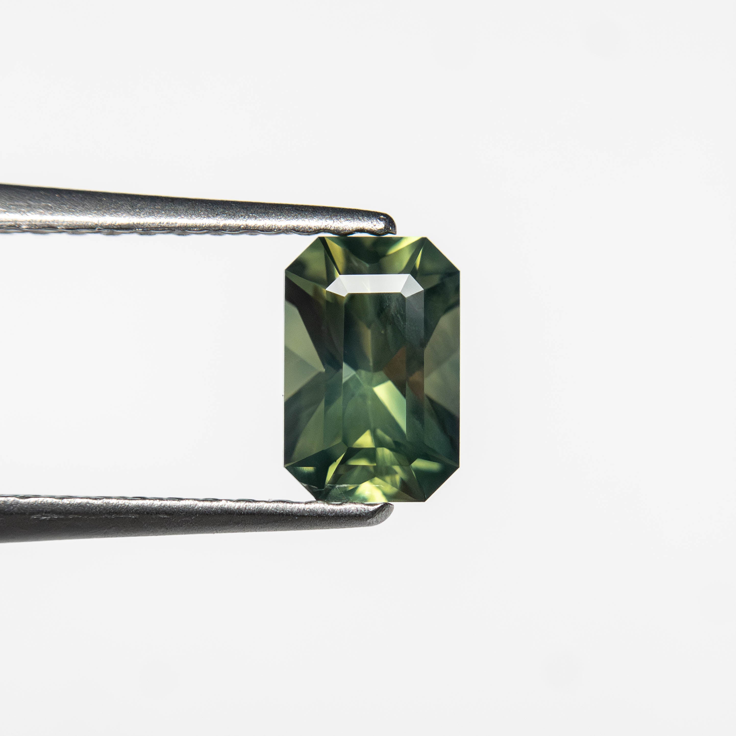 0.82ct 6.36x4.23x3.53mm Cut Corner Rectangle Step Cut Sapphire 27336-37