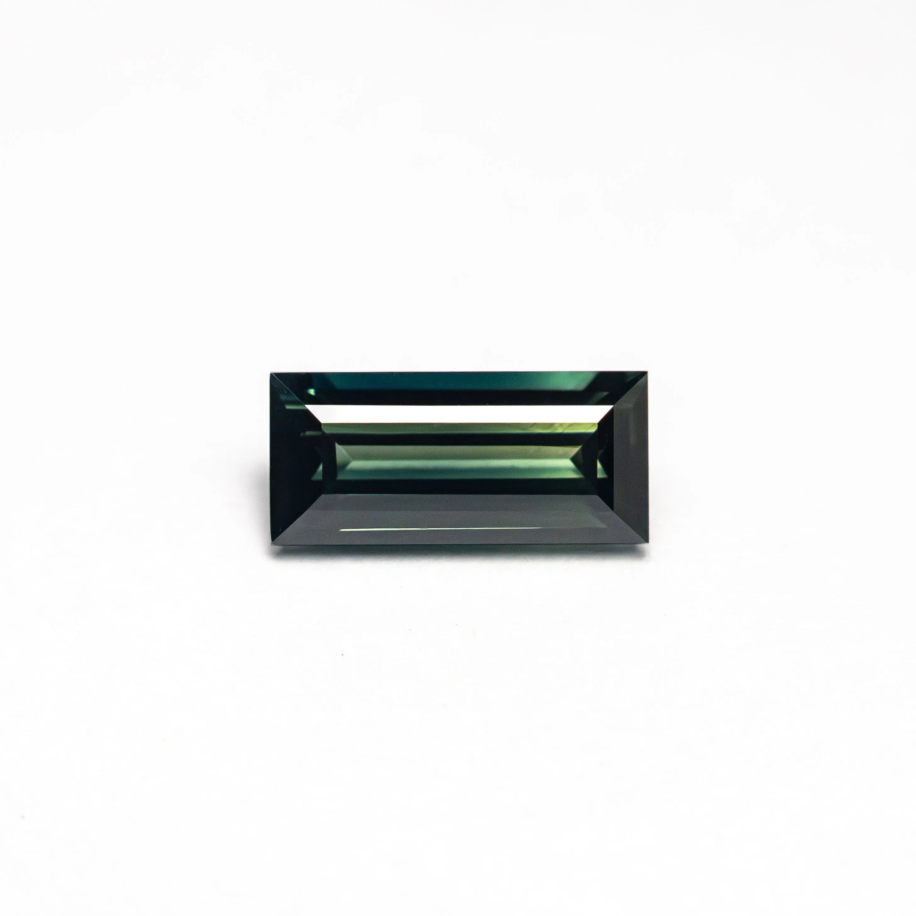 0.71ct 7.14x3.43x2.45mm Rectangle Step Cut Sapphire 27336-46