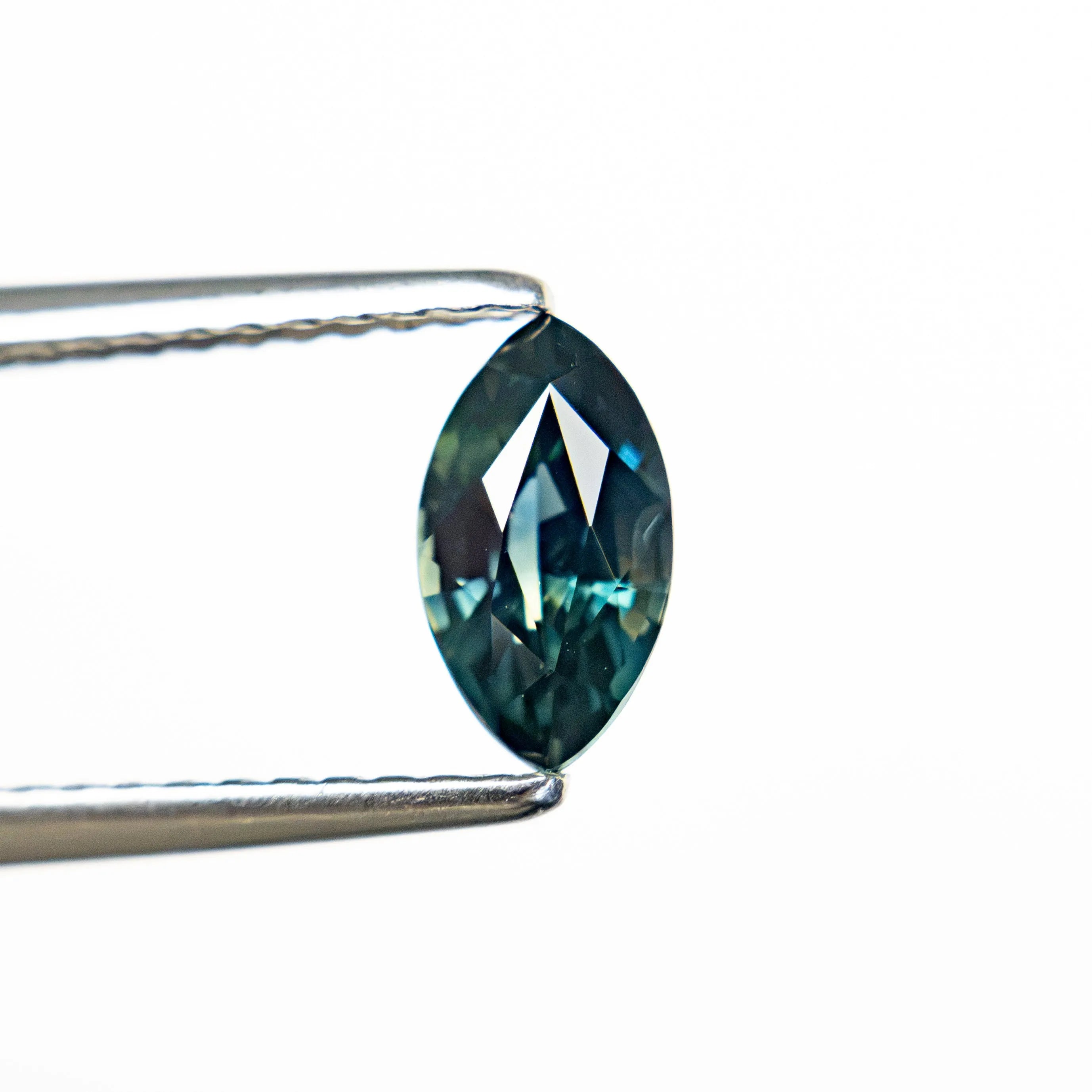 0.66ct 7.36x4.10x3.00mm Marquise Brilliant Sapphire 27340-10