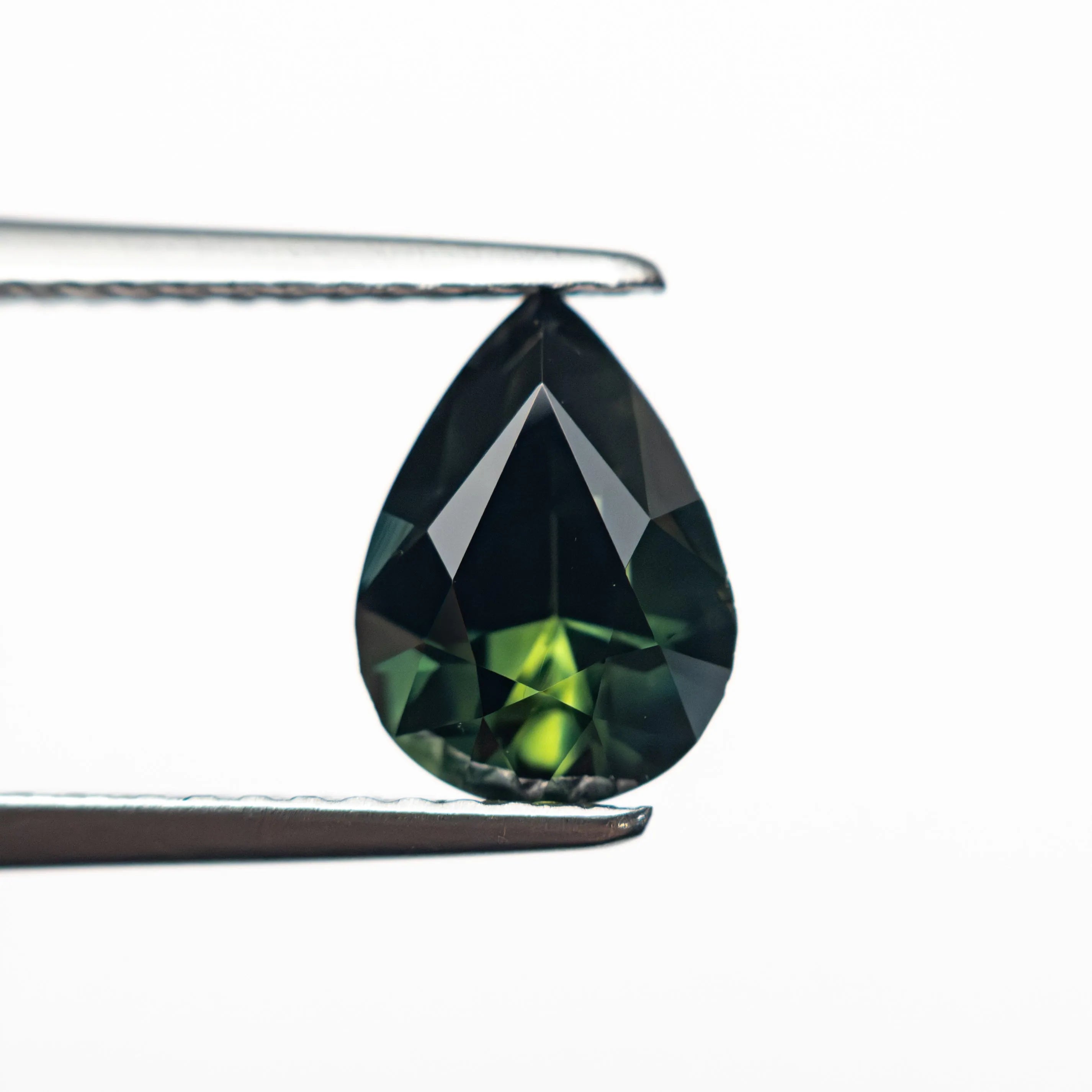 1.54ct 8.68x6.29x4.28mm Pear Brilliant Sapphire 27357-01