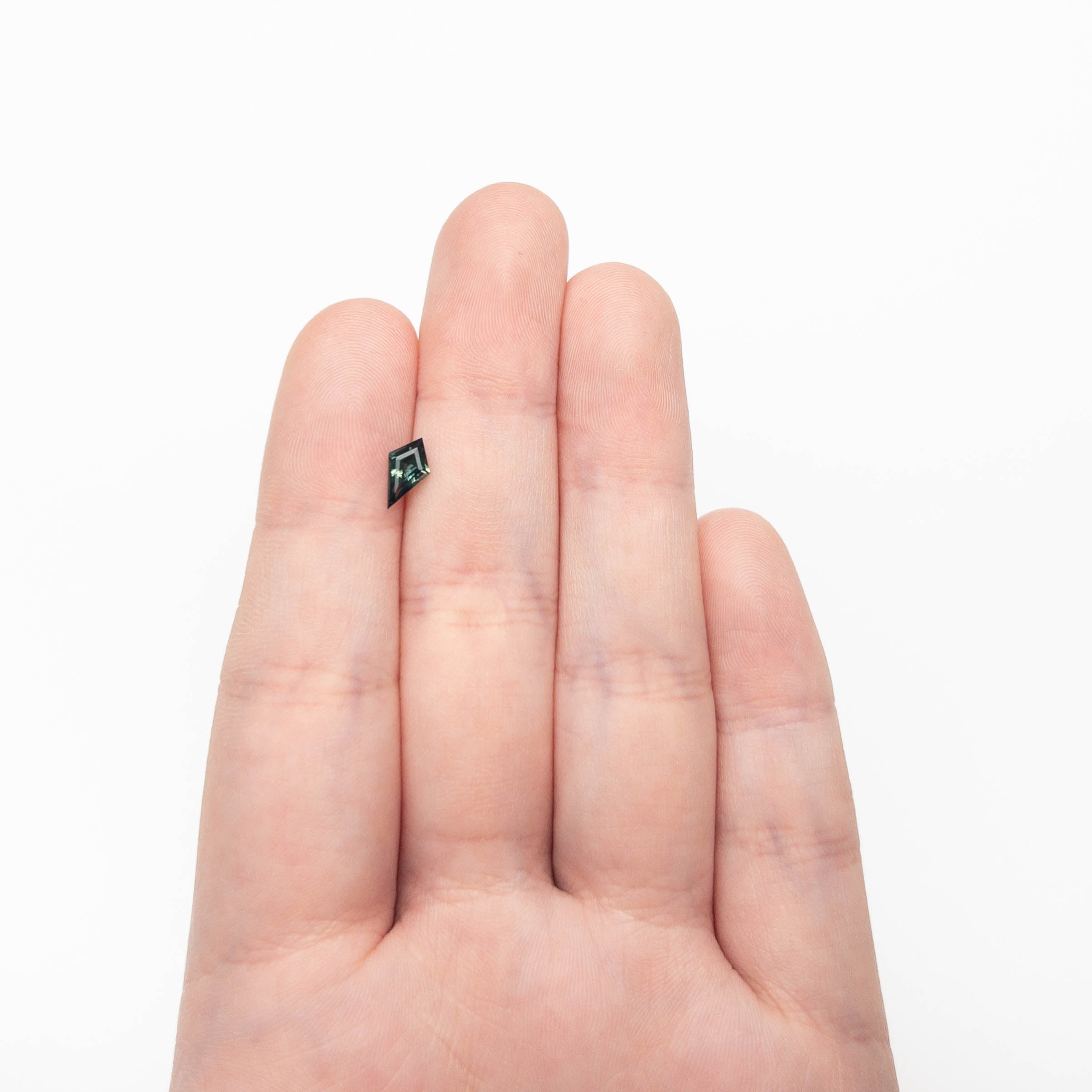 0.58ct 8.45x4.89x2.73mm Kite Step Cut Sapphire 27363-18