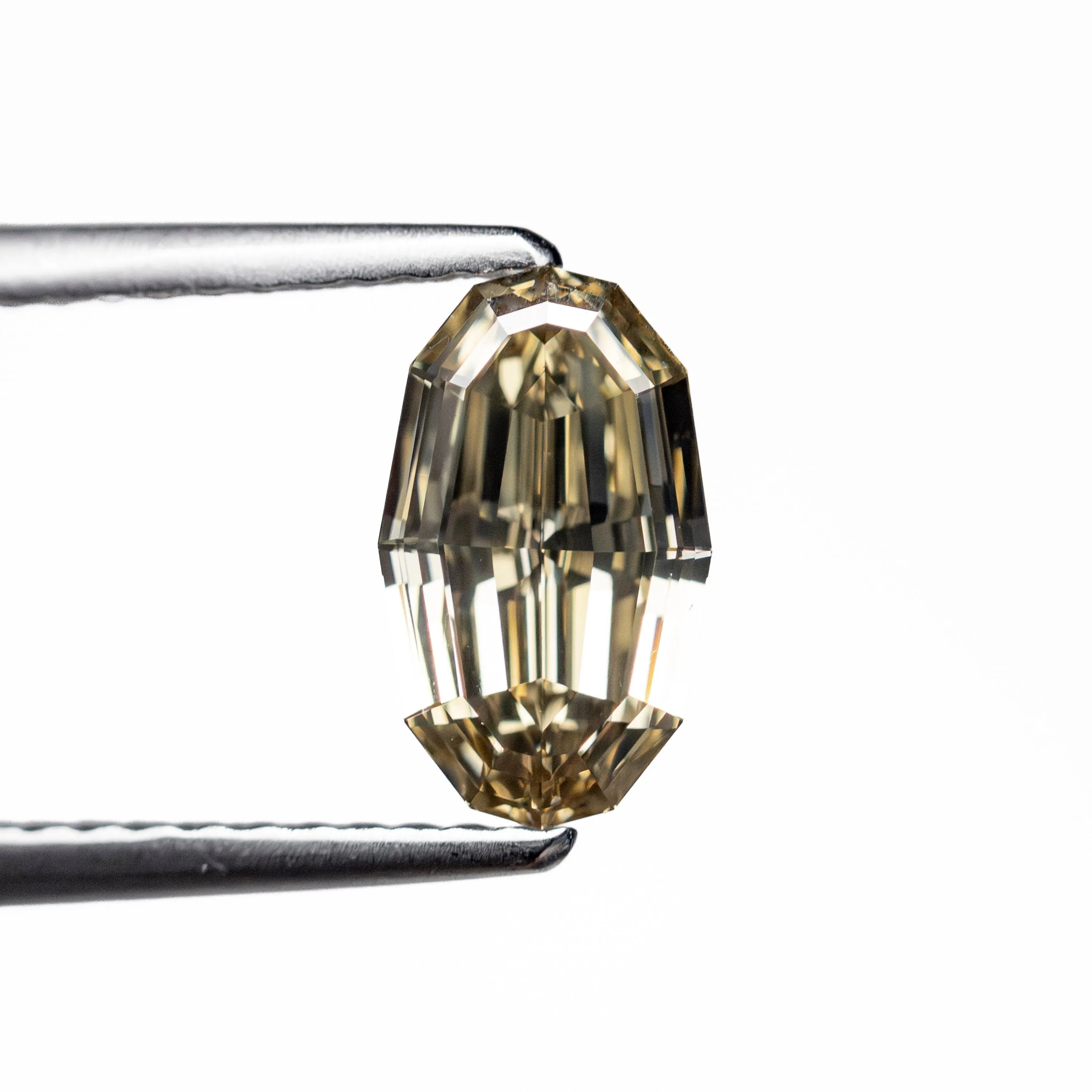 1.15ct 8.78x5.19x3.12mm VS1 C4 Geo Oval Step Cut 🇿🇦 27375-10