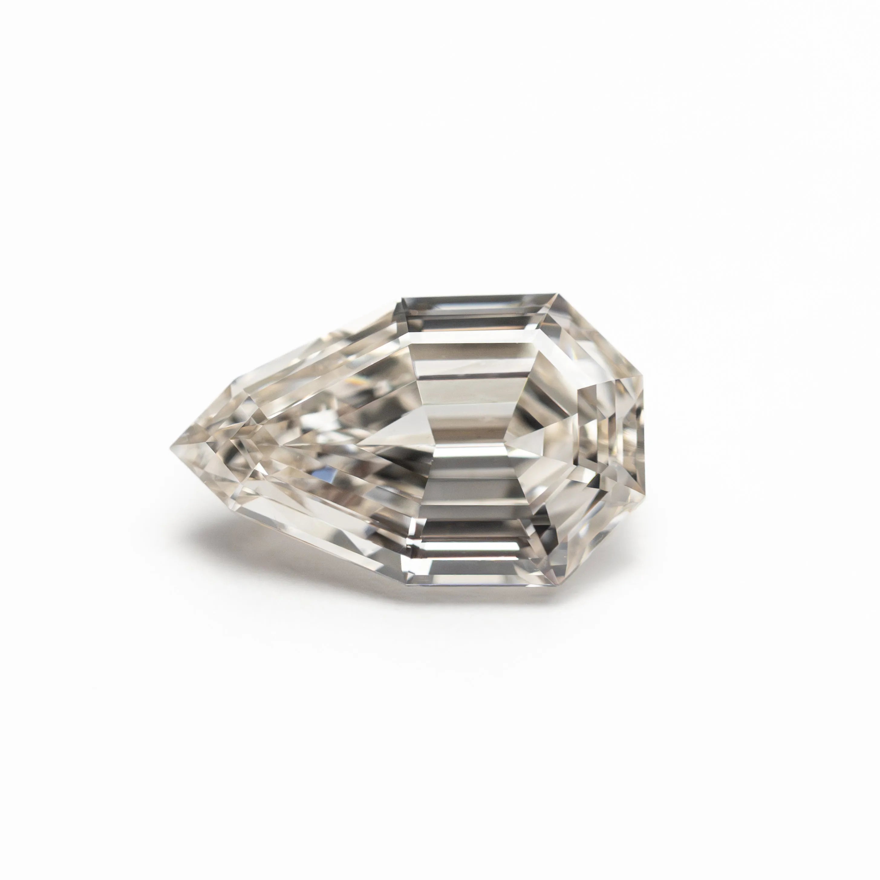 1.01ct 8.55x5.31x3.12mm VS2 L Geo Pear Step Cut 🇿🇦 27518-13