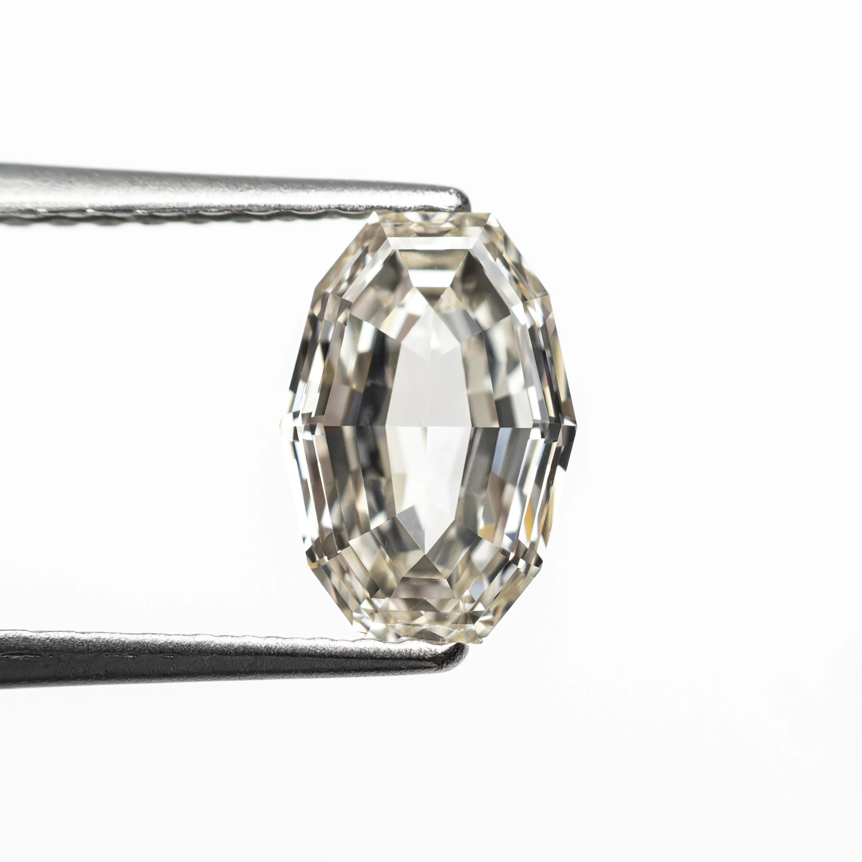 1.25ct 7.93x5.43x3.31mm VVS2 L Geo Oval Step Cut 🇿🇦 27518-15