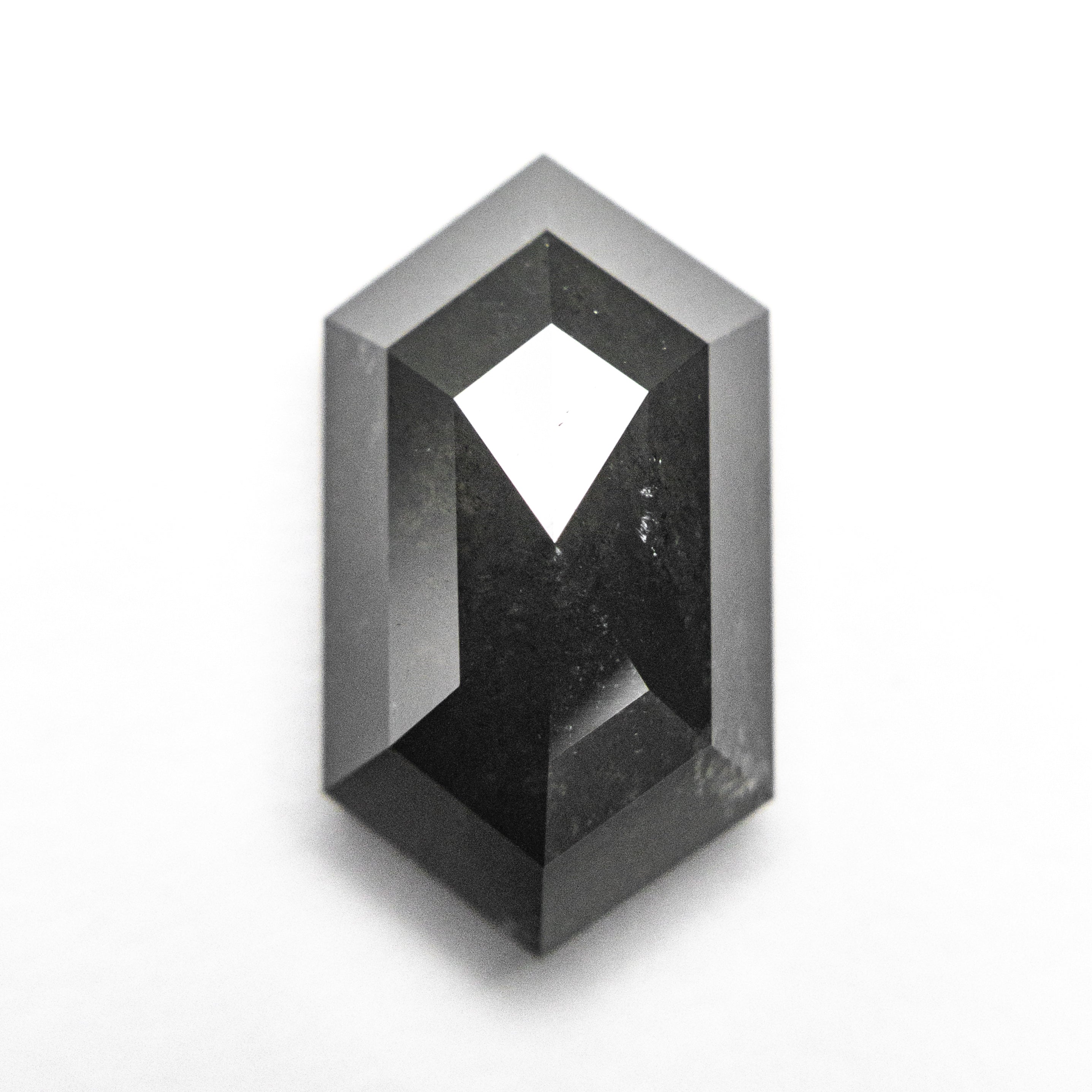 3.92ct 13.55x7.57x4.34mm Hexagon Rosecut 27549-03