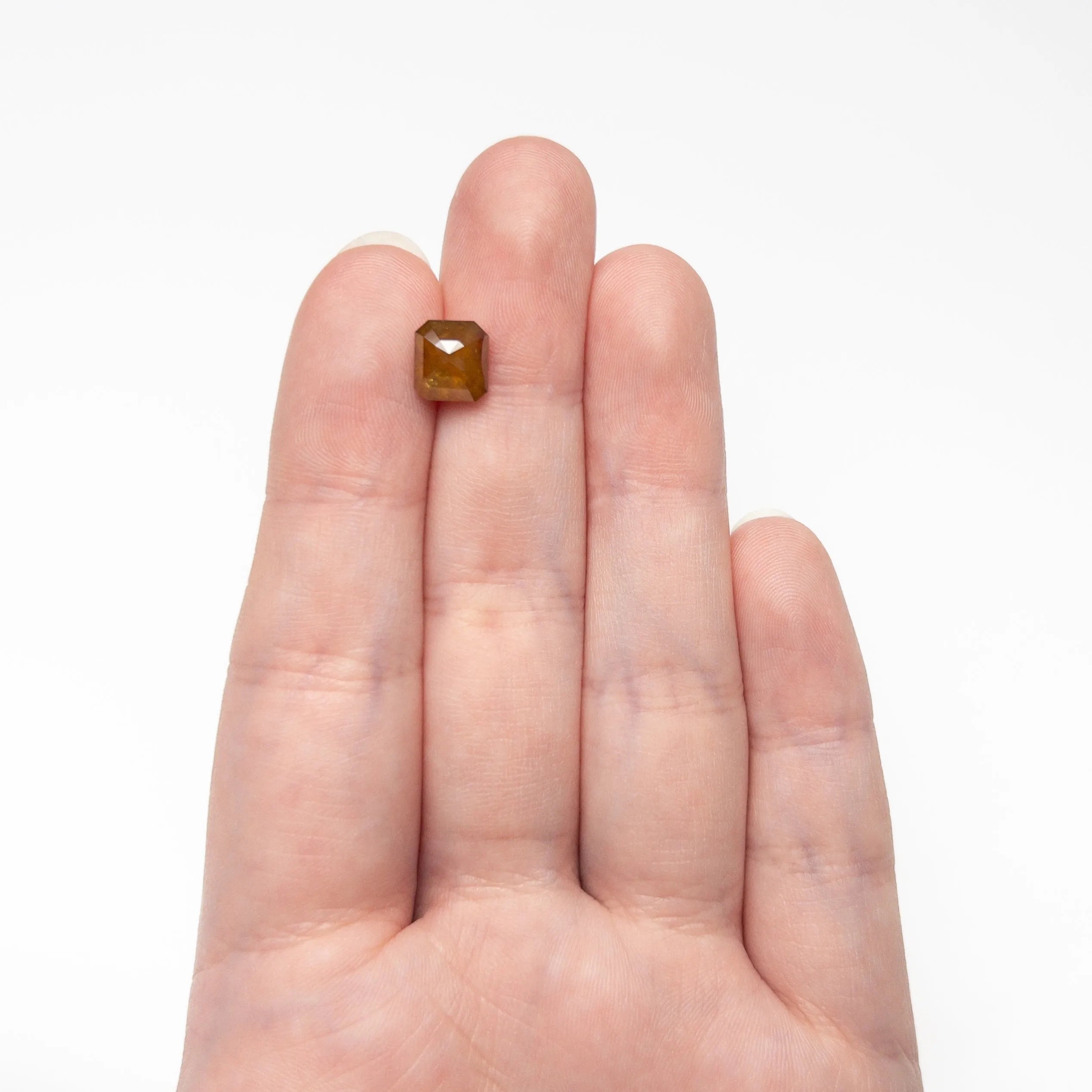 2.56ct 7.74x7.11x4.22mm Cut Corner Rectangle Rosecut 27557-01