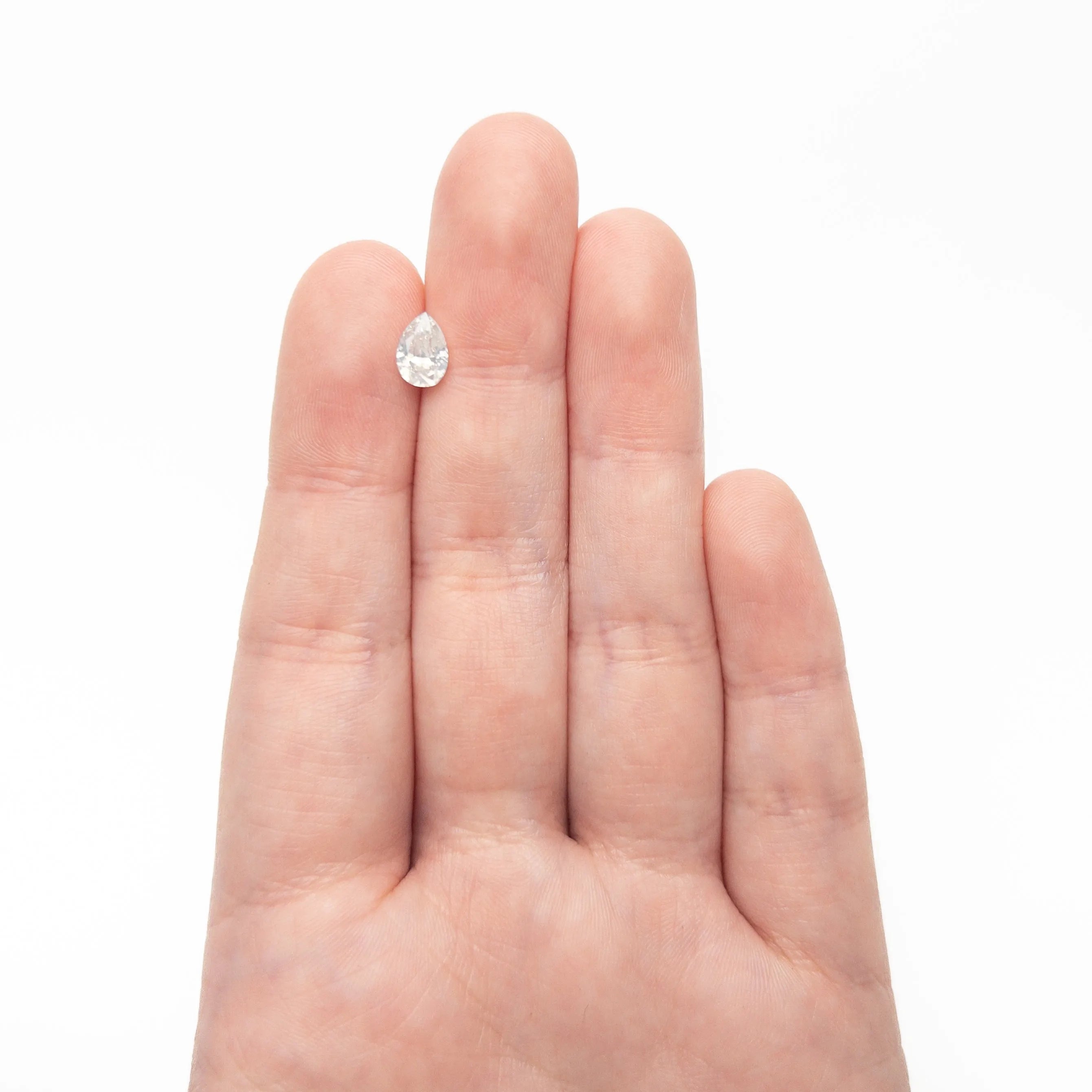 1.01ct 7.51x5.17x3.66mm Fancy White Pear Brilliant 27562-01