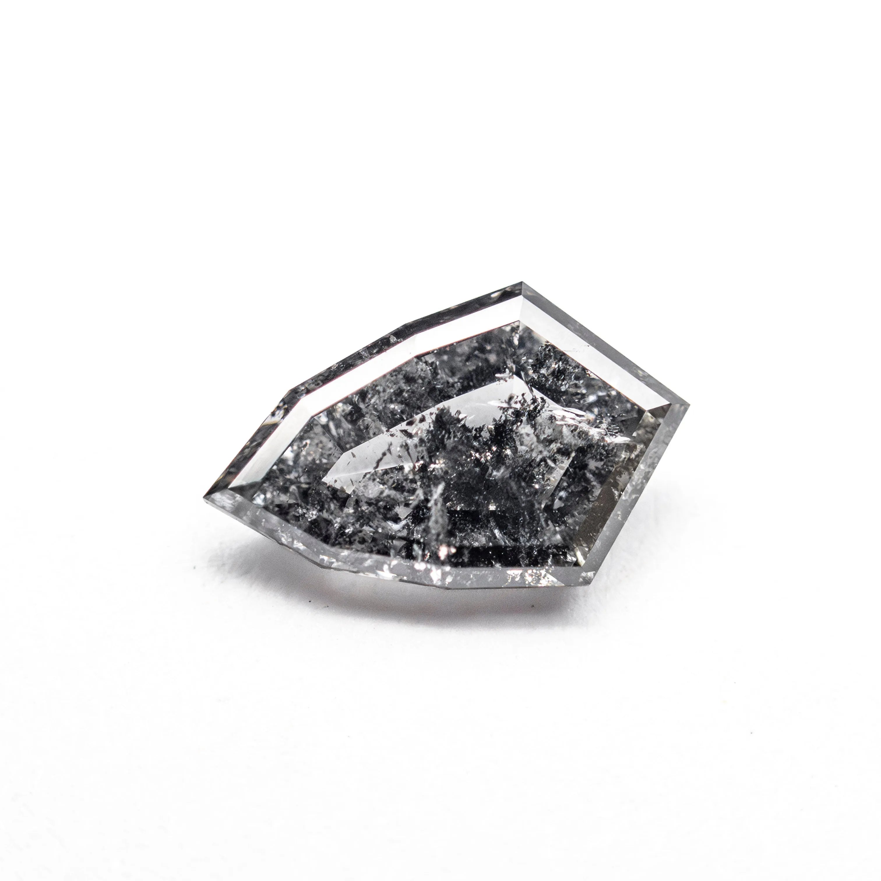 1.03ct 9.39x5.98x2.70mm Shield Step Cut 🇨🇦 27581-01