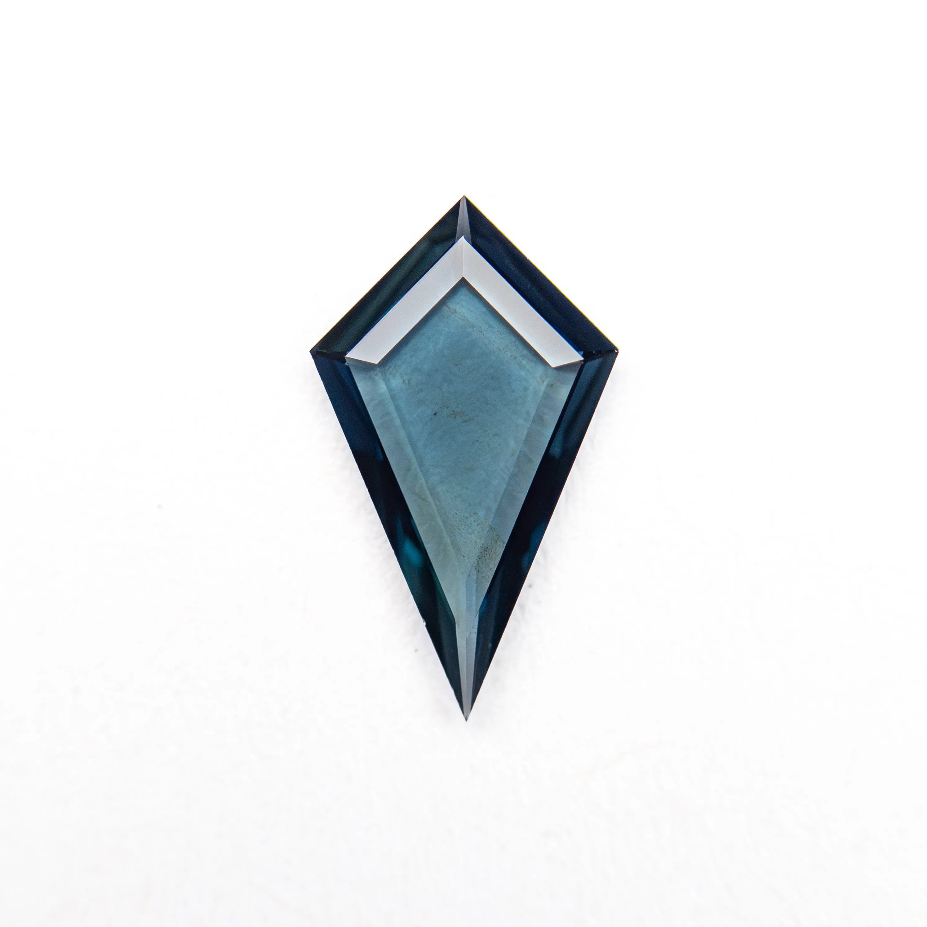 0.46ct 9.37x5.50x1.26mm Kite Portrait Cut Sapphire 27730-05