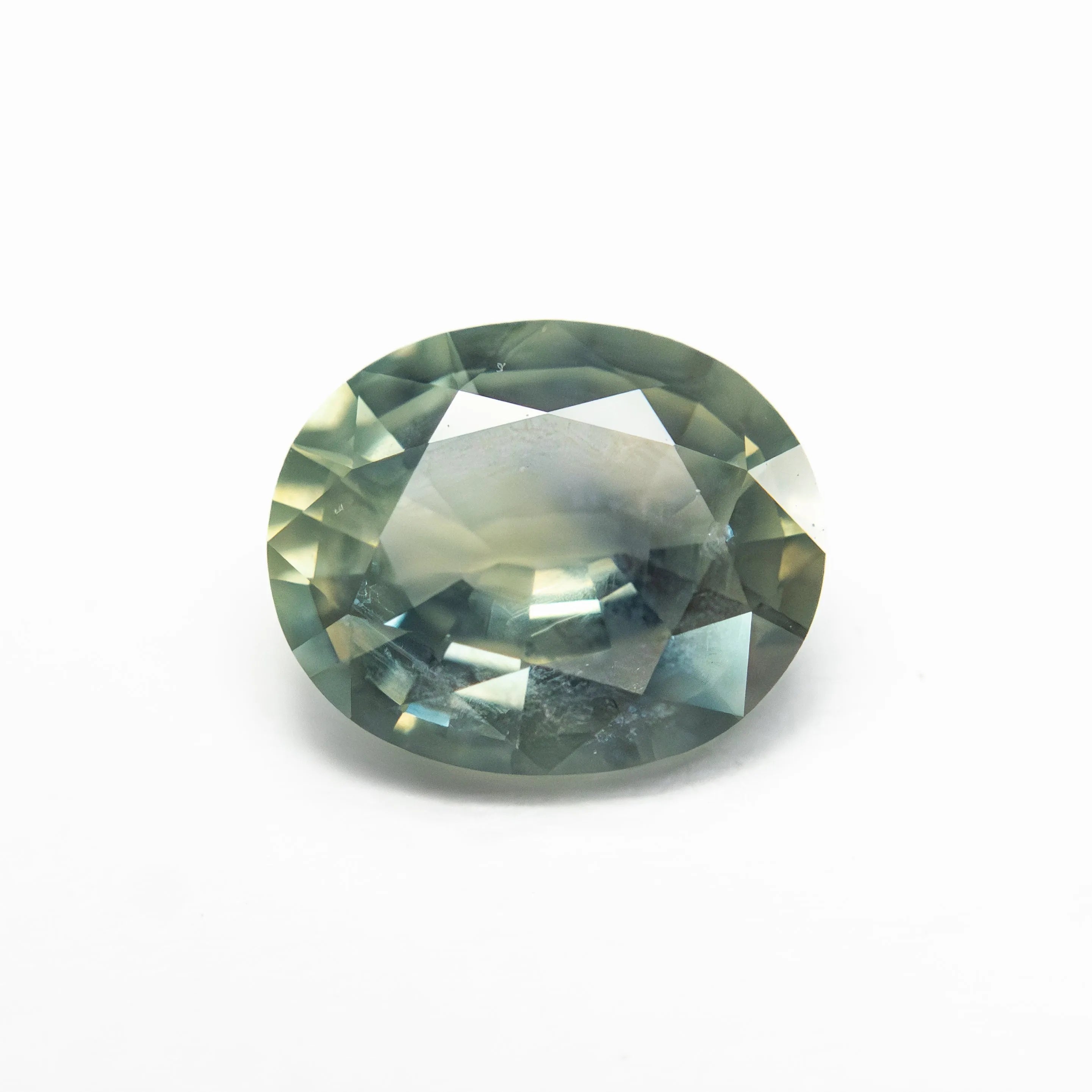 1.61ct 8.01x6.55x3.69mm Oval Brilliant Sapphire 27731-01