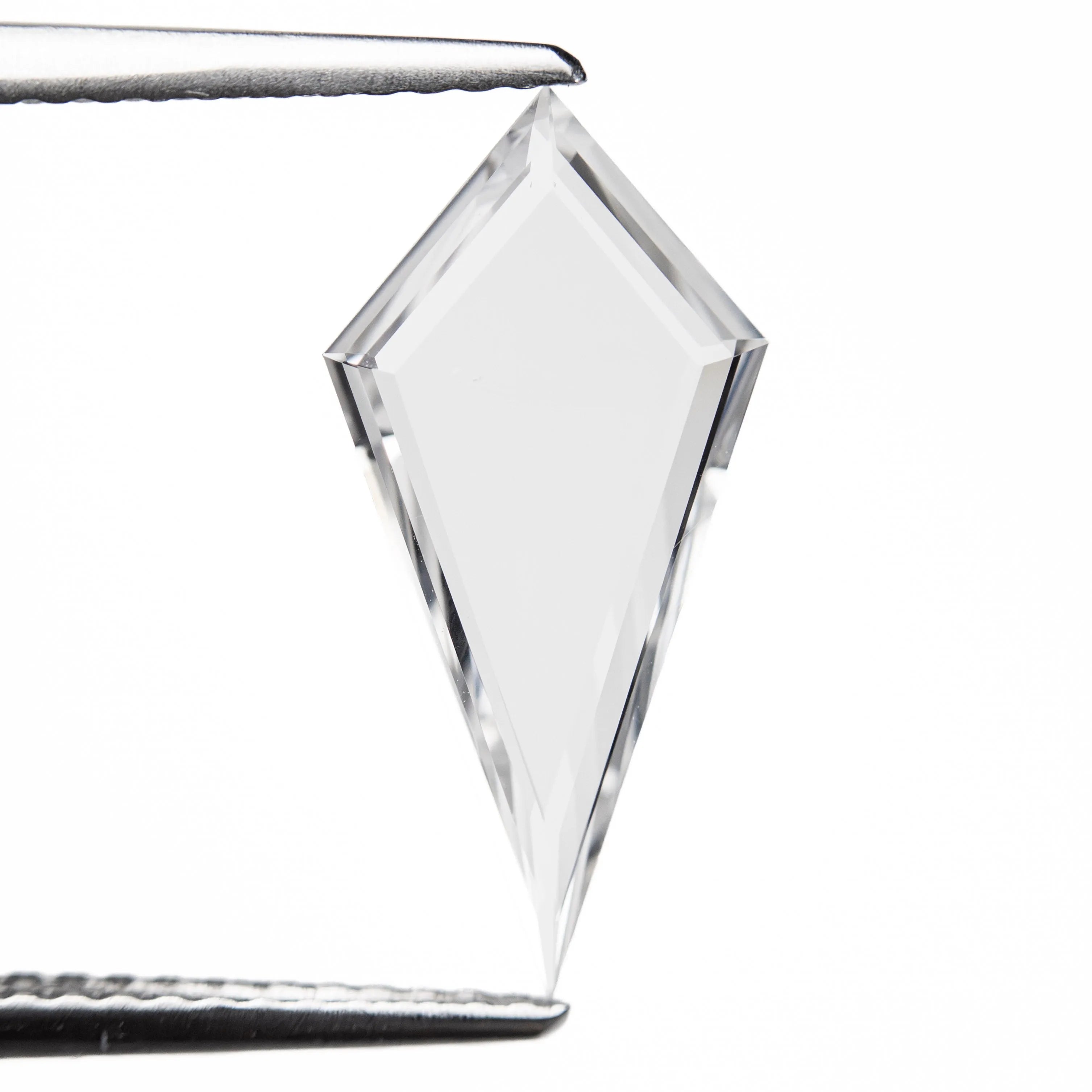 1.60ct 16.83x8.21x1.62mm Kite Portrait Cut Sapphire 27740-09