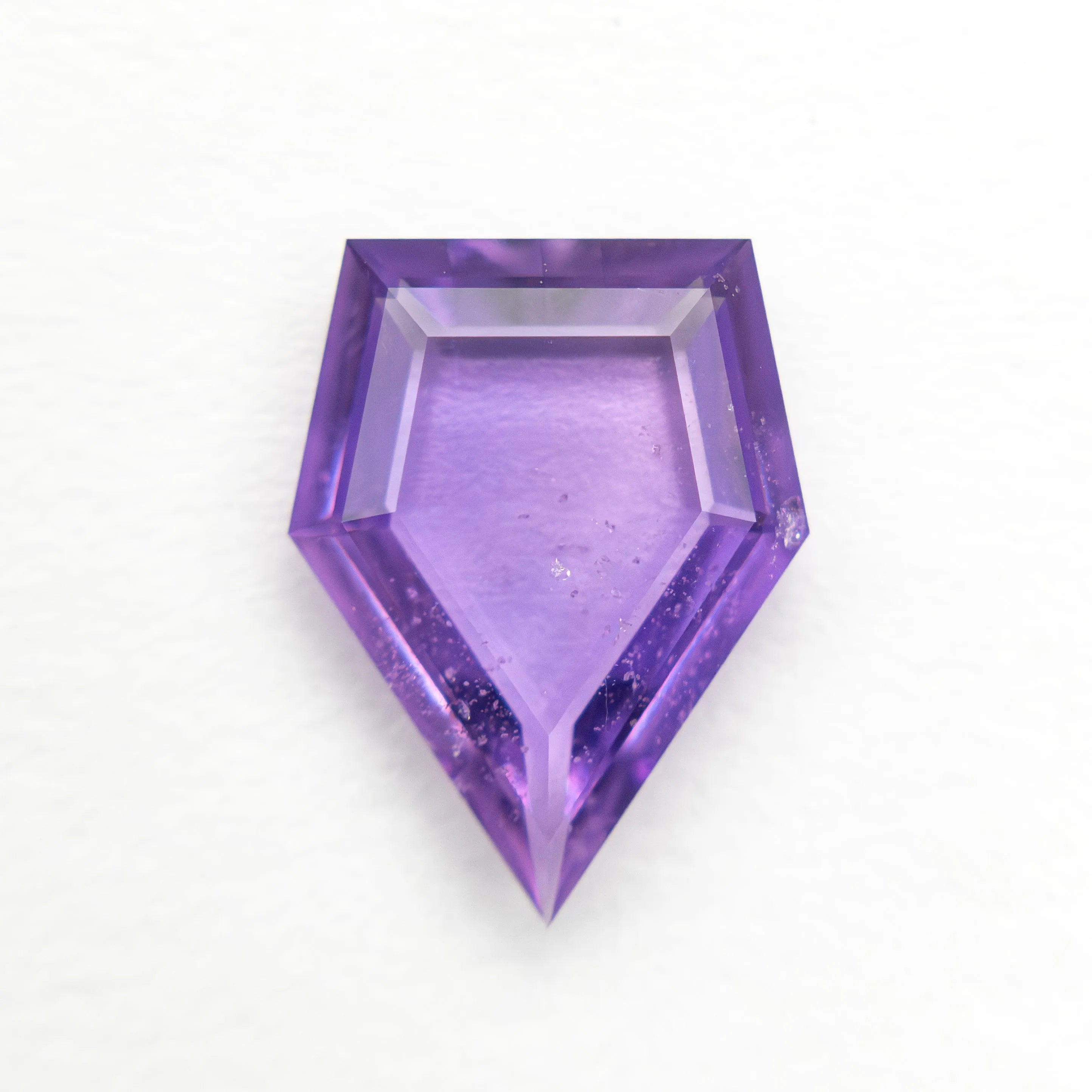 1.75ct 10.52x7.98x2.31mm Shield Portrait Cut Sapphire 27740-12