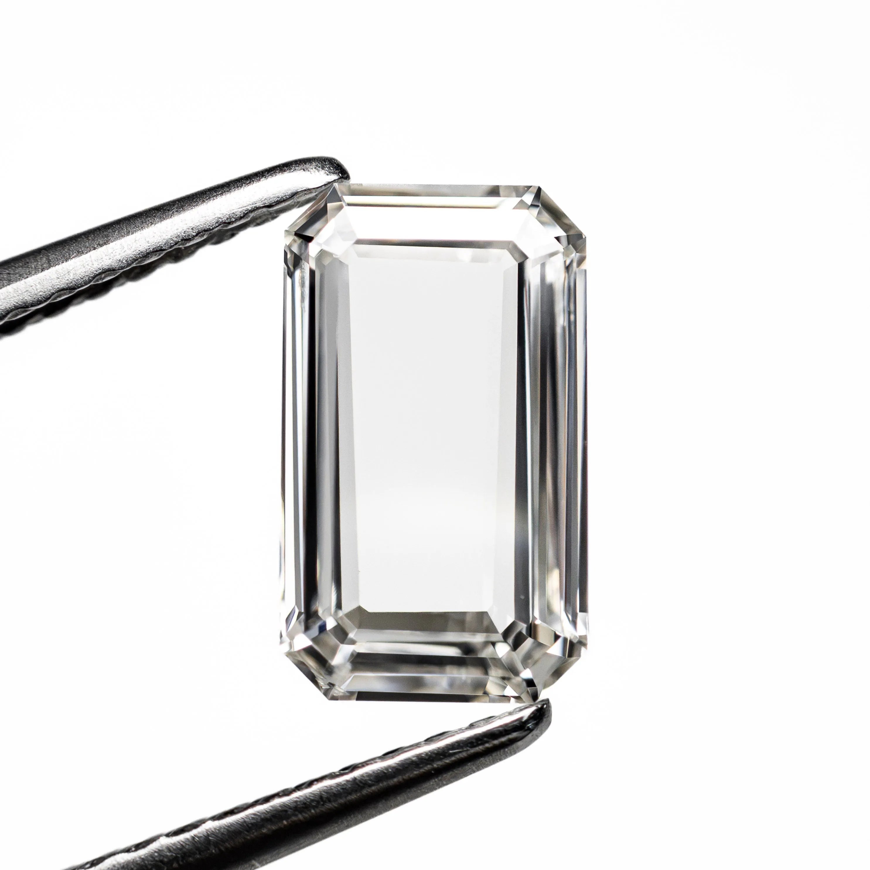 1.52ct 9.45x5.56x2.36mm SI1 G Cut Corner Rectangle Portrait Cut 27780-01