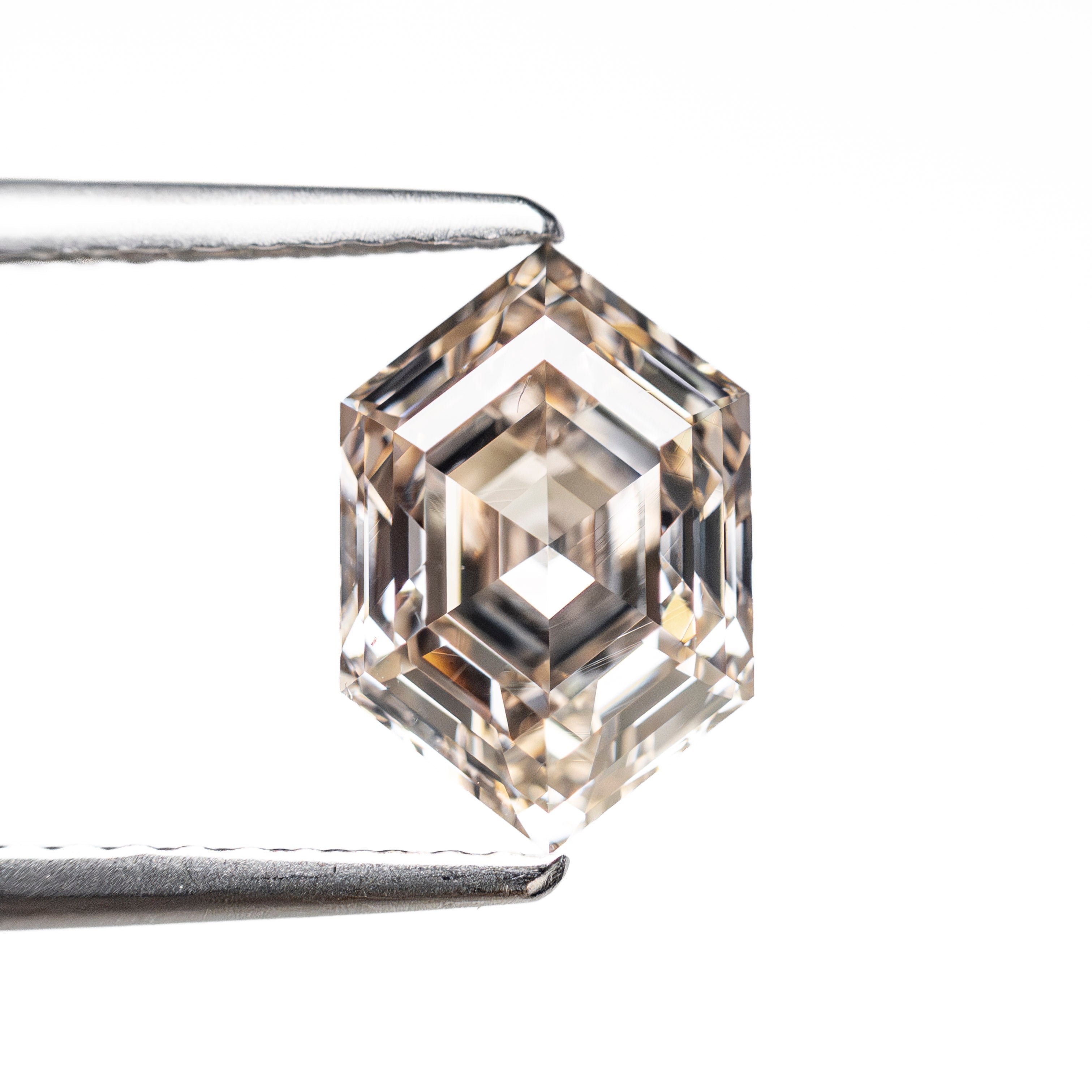 1.78ct 9.46x6.33x4.23mm VS2 S-T Hexagon Step Cut 27905-05
