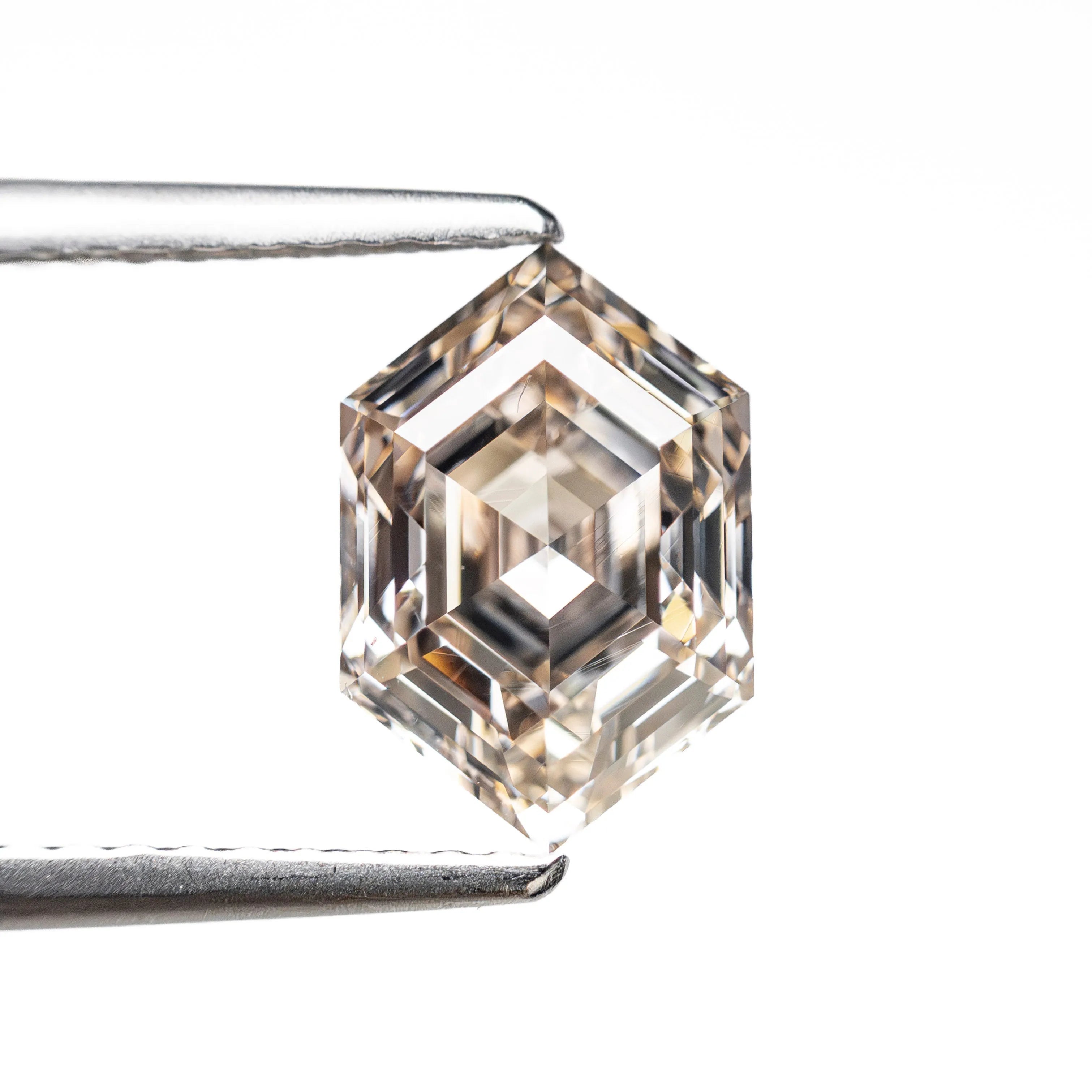 1.78ct 9.46x6.33x4.23mm VS2 S-T Hexagon Step Cut 27905-05