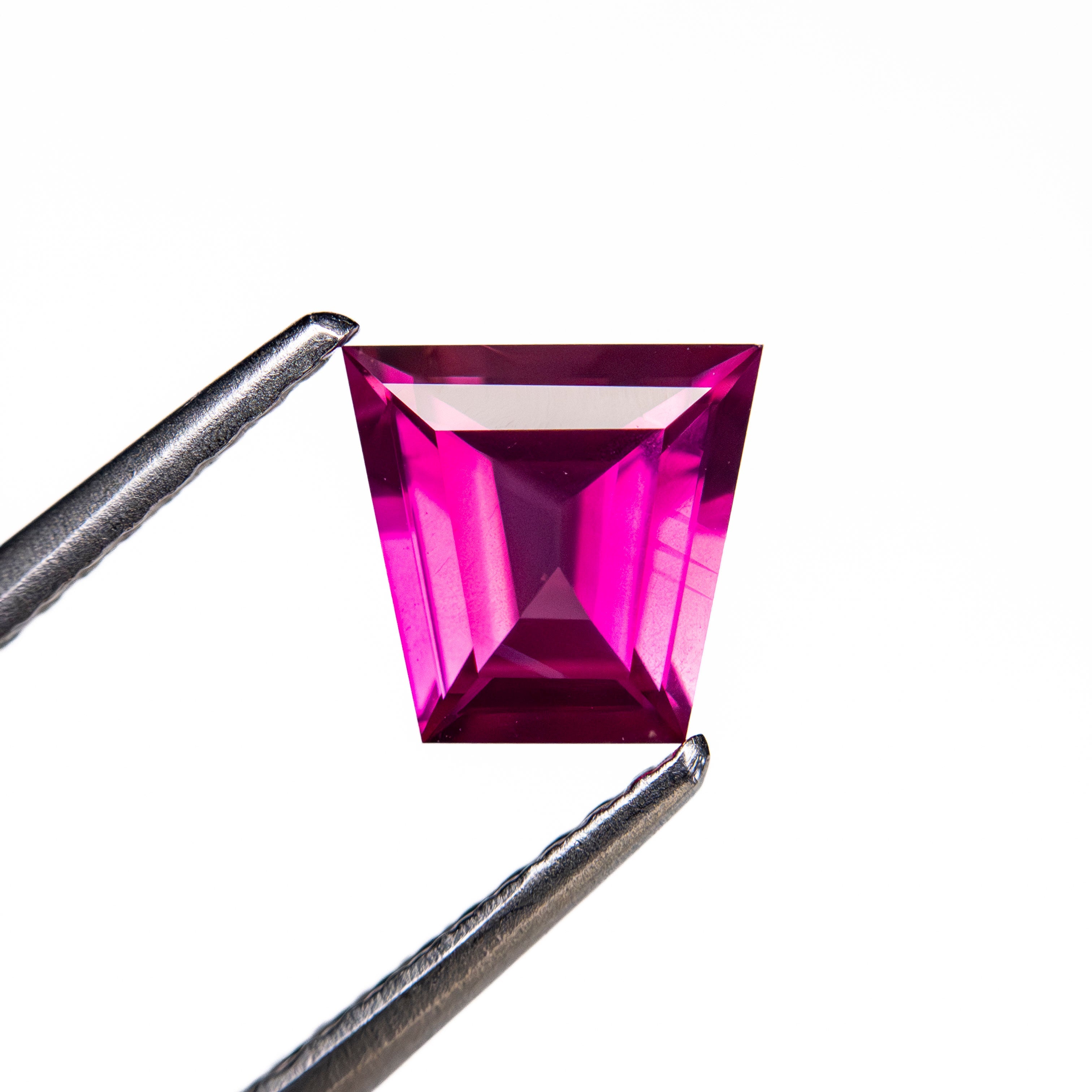 0.93ct 6.01x6.36x3.06mm Trapezoid Step Cut Sapphire 27955-07