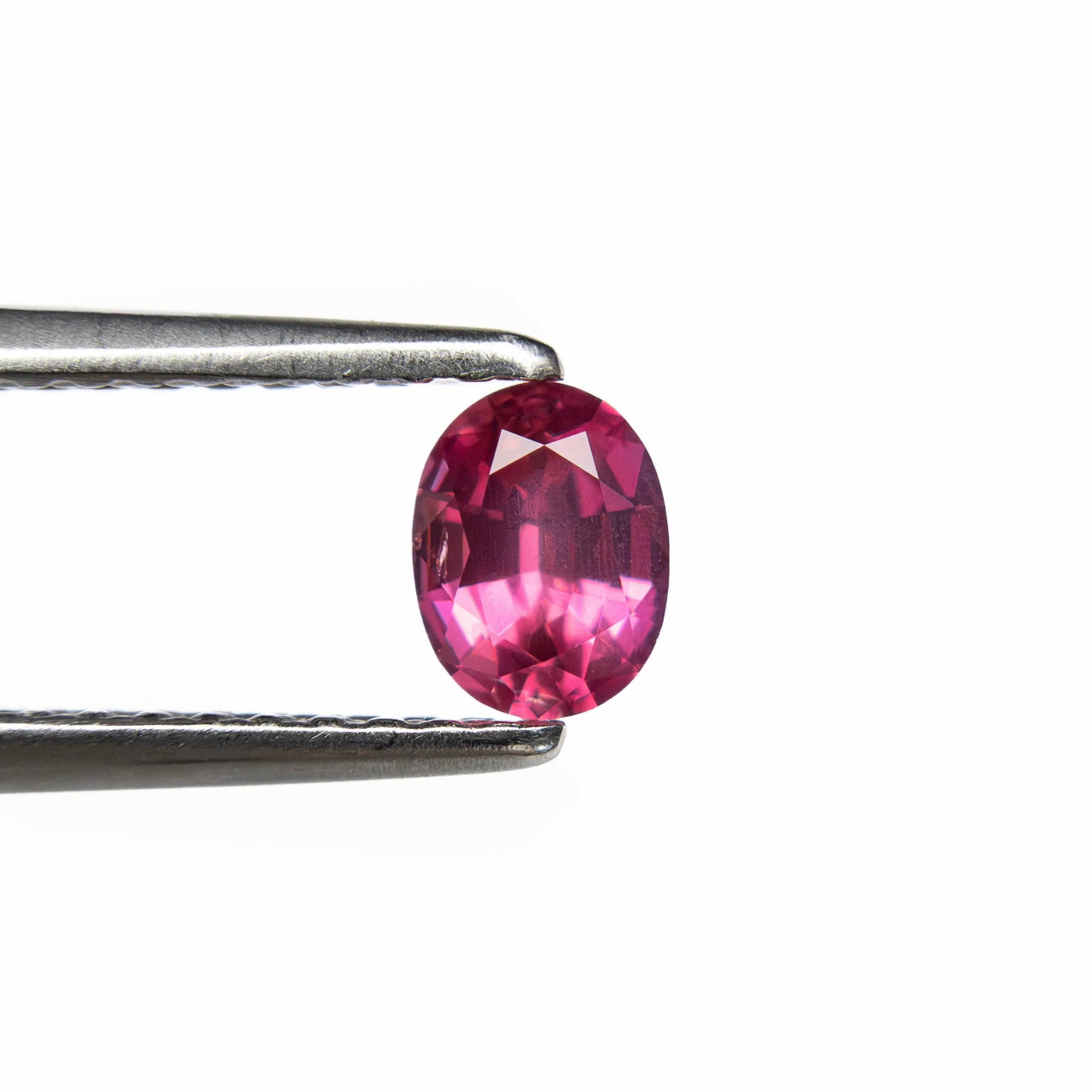 0.43ct 5.00x3.82x2.65mm Oval Brilliant Sapphire 27955-24
