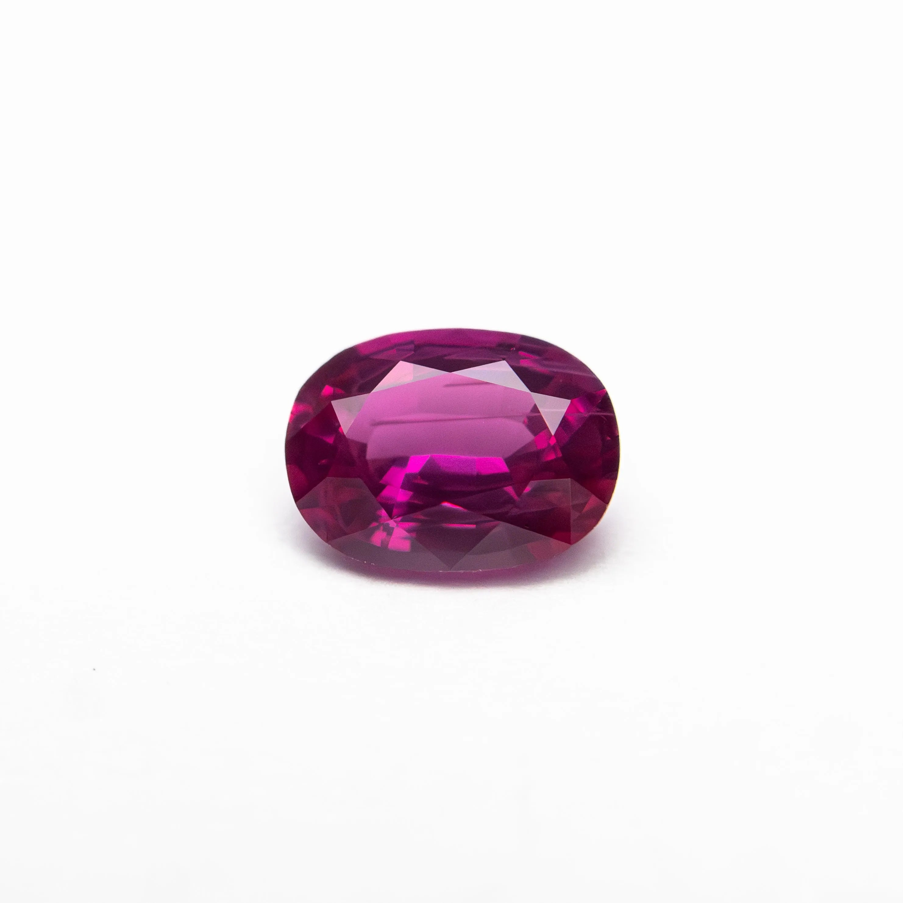 0.67ct 6.01x4.44x2.86mm Oval Brilliant Ruby 27956-23