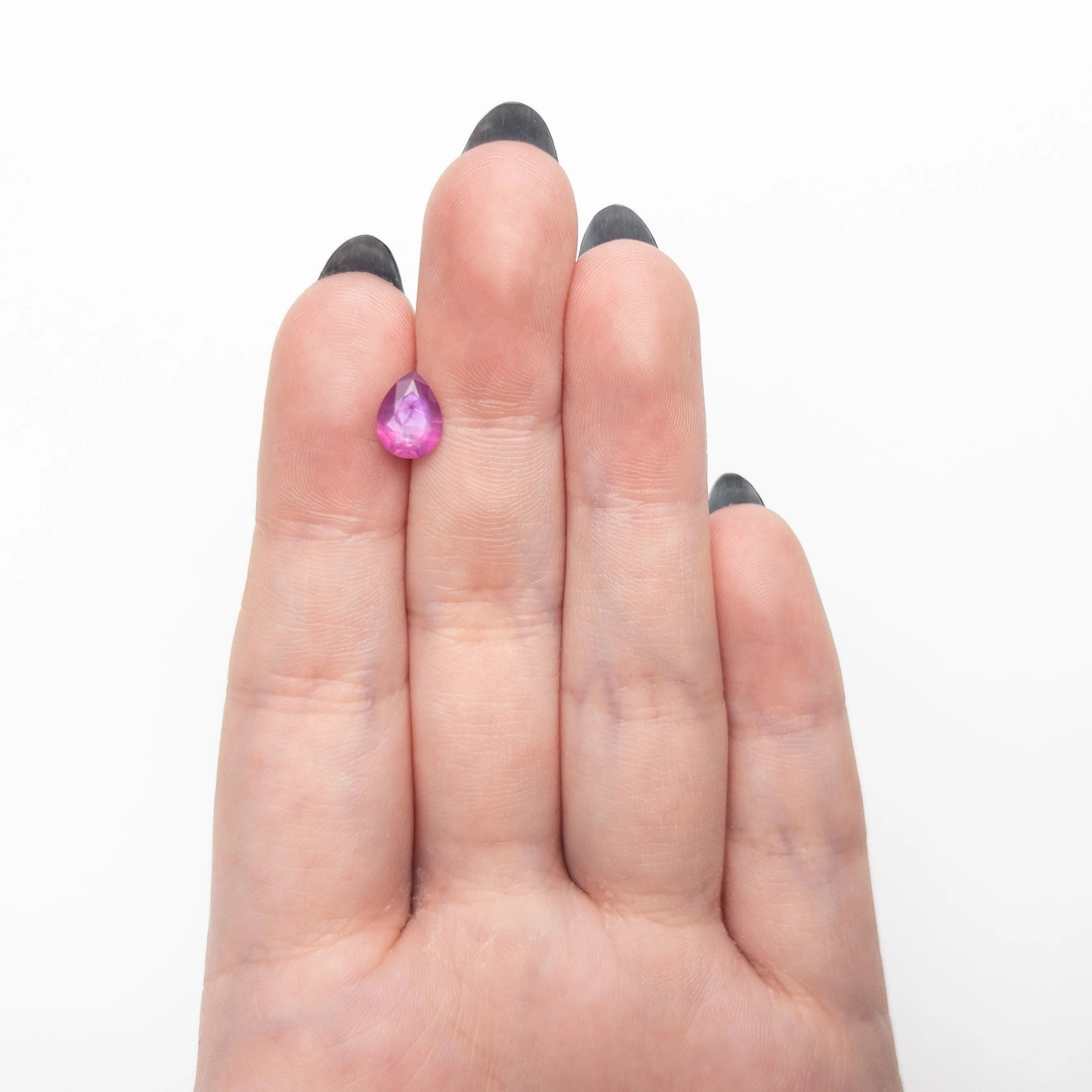 1.46ct 8.53x6.31x3.45mm Pear Brilliant Sapphire 27956-26
