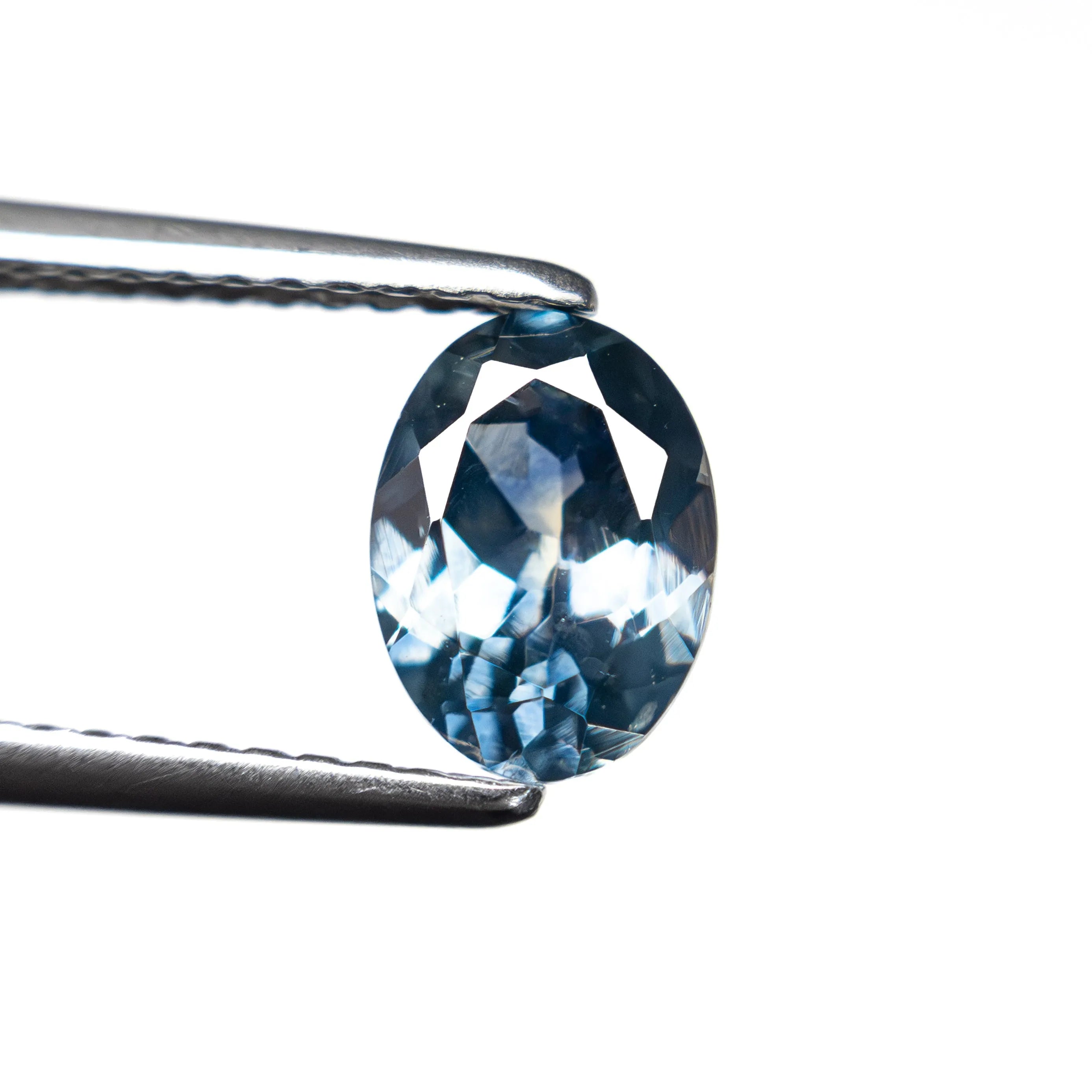 1.21ct 7.45x5.47x3.51mm Oval Brilliant Sapphire 28028-04